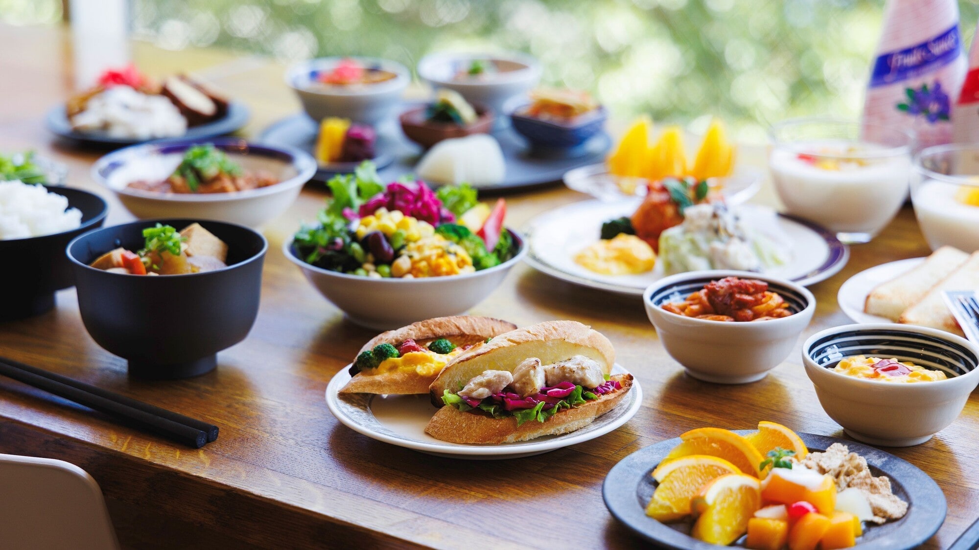 [Breakfast] Japanese and Western buffet