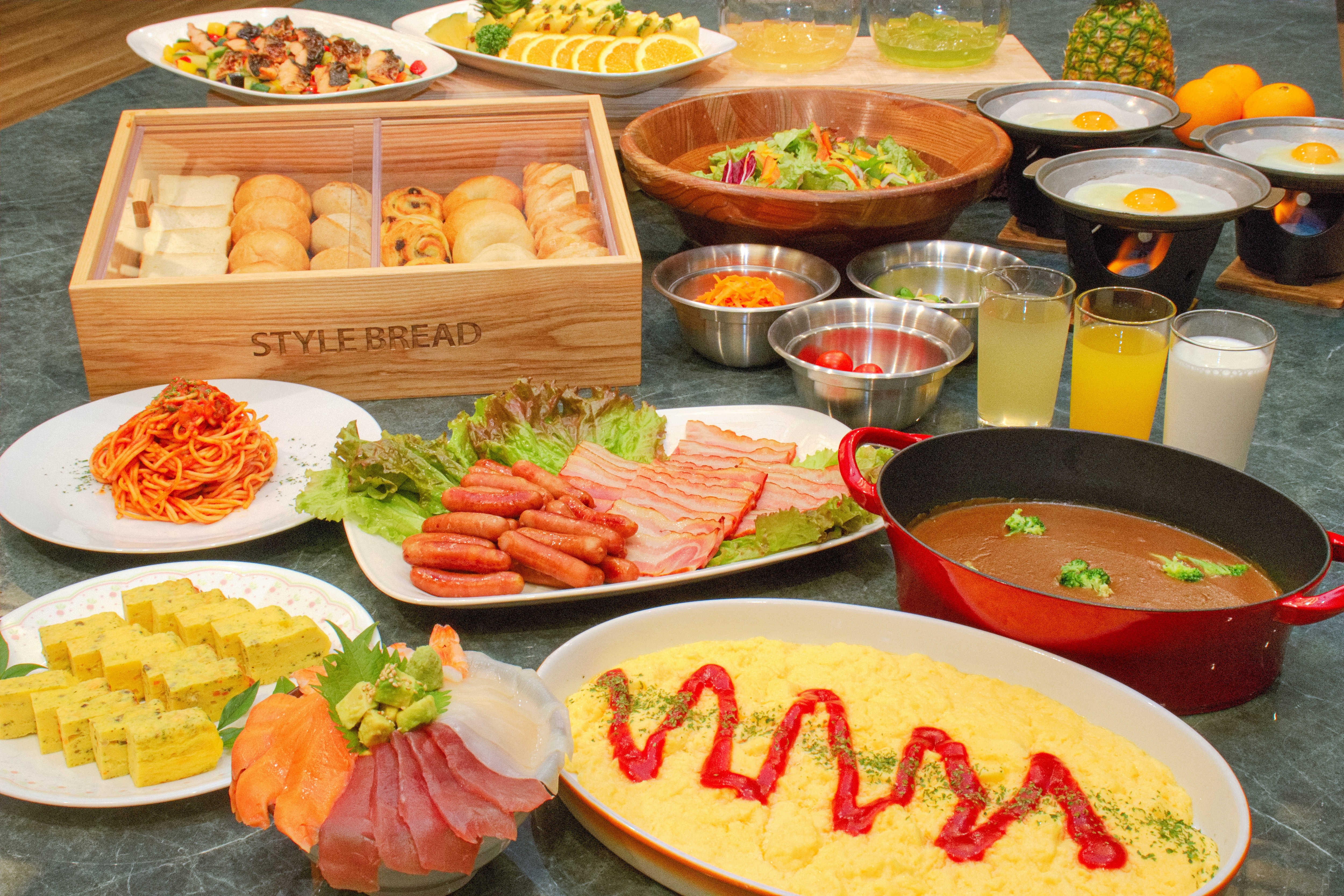 Breakfast buffet *Image