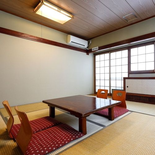 <Japanese-style room 10 tatami mats>