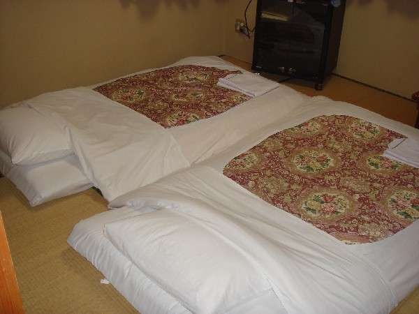 Japanese-style room (2)