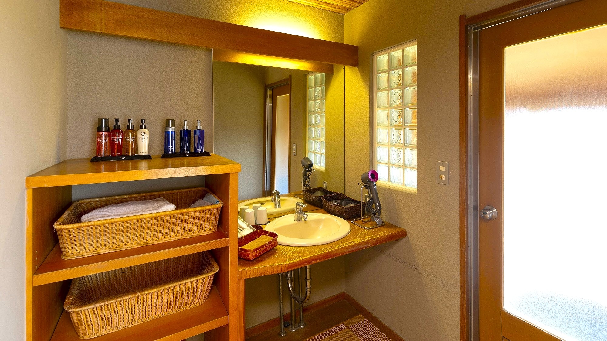 Japanese style washroom