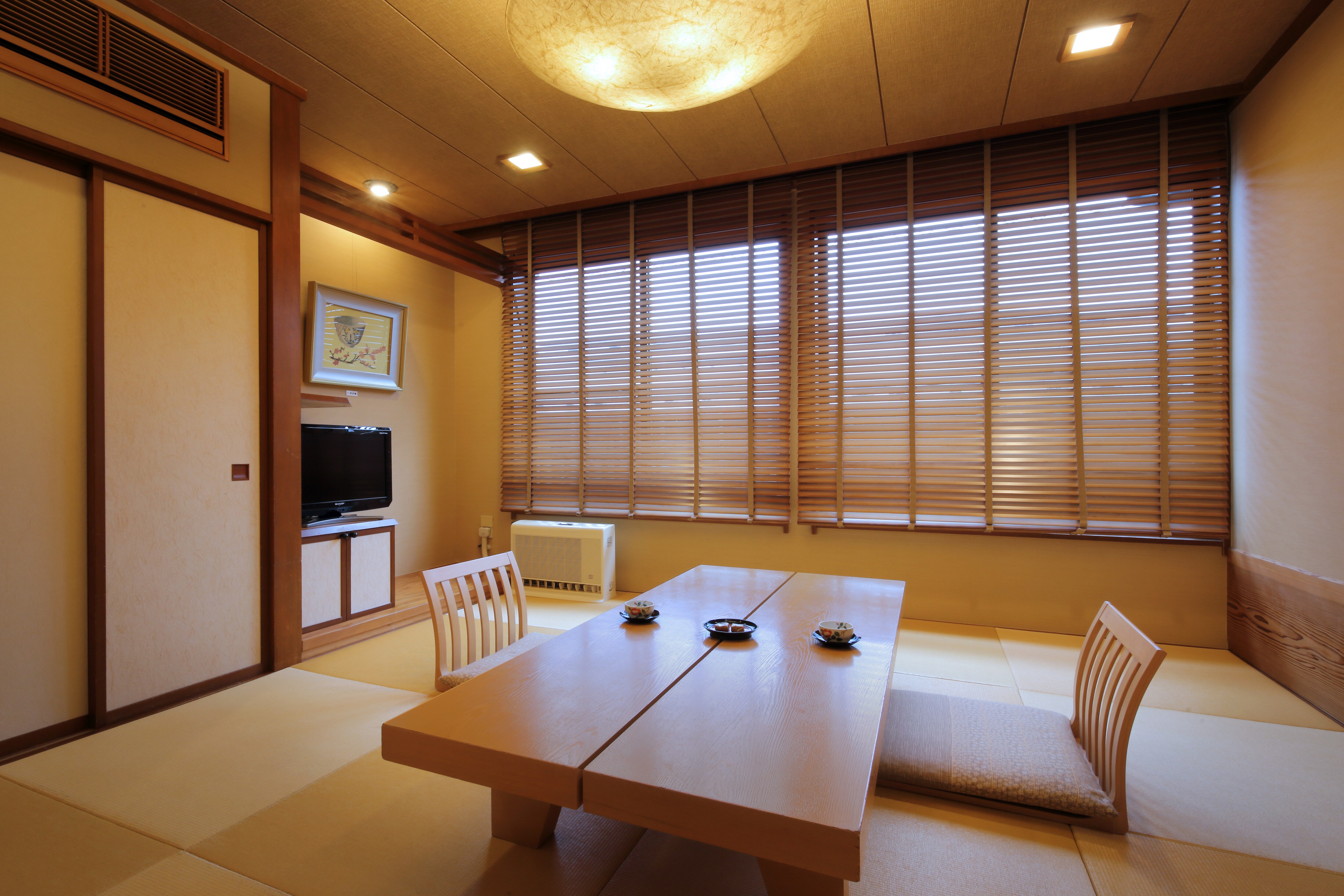 메조네트 「달의 토끼」하층