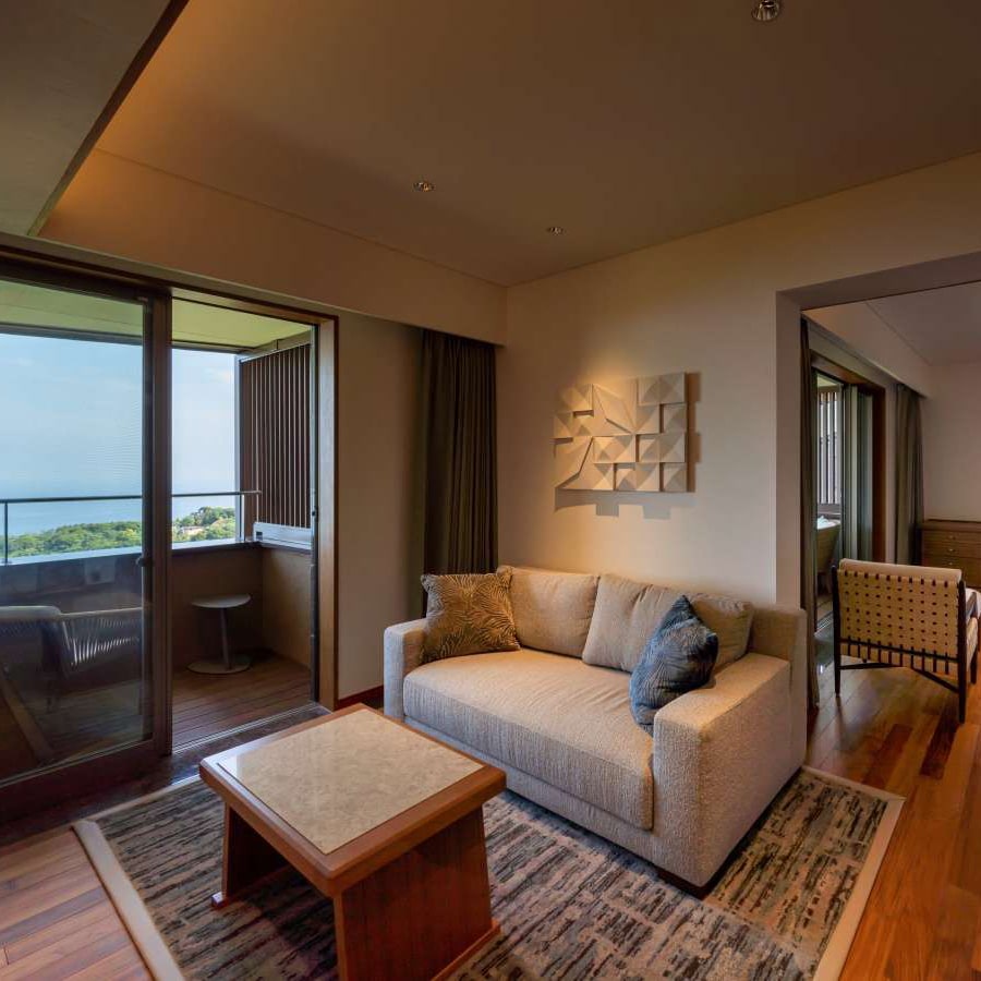 <East Wing> Pemandian air panas deluxe terrace twin B2