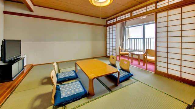 Sea side Japanese style room