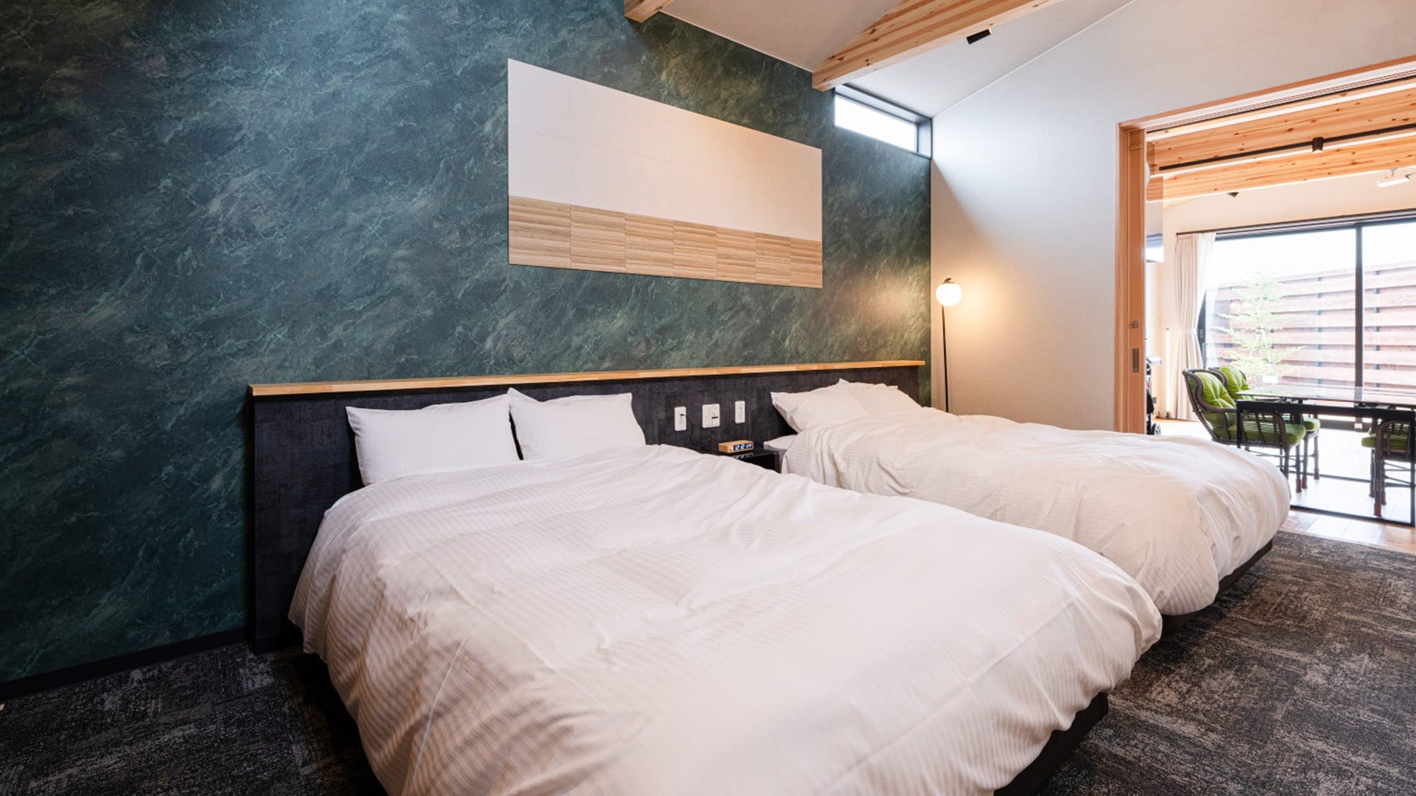 ・[2 เตียง, พื้นที่ส่วนตัว] ห้องพักที่มีเตียงคู่ 2 เตียง