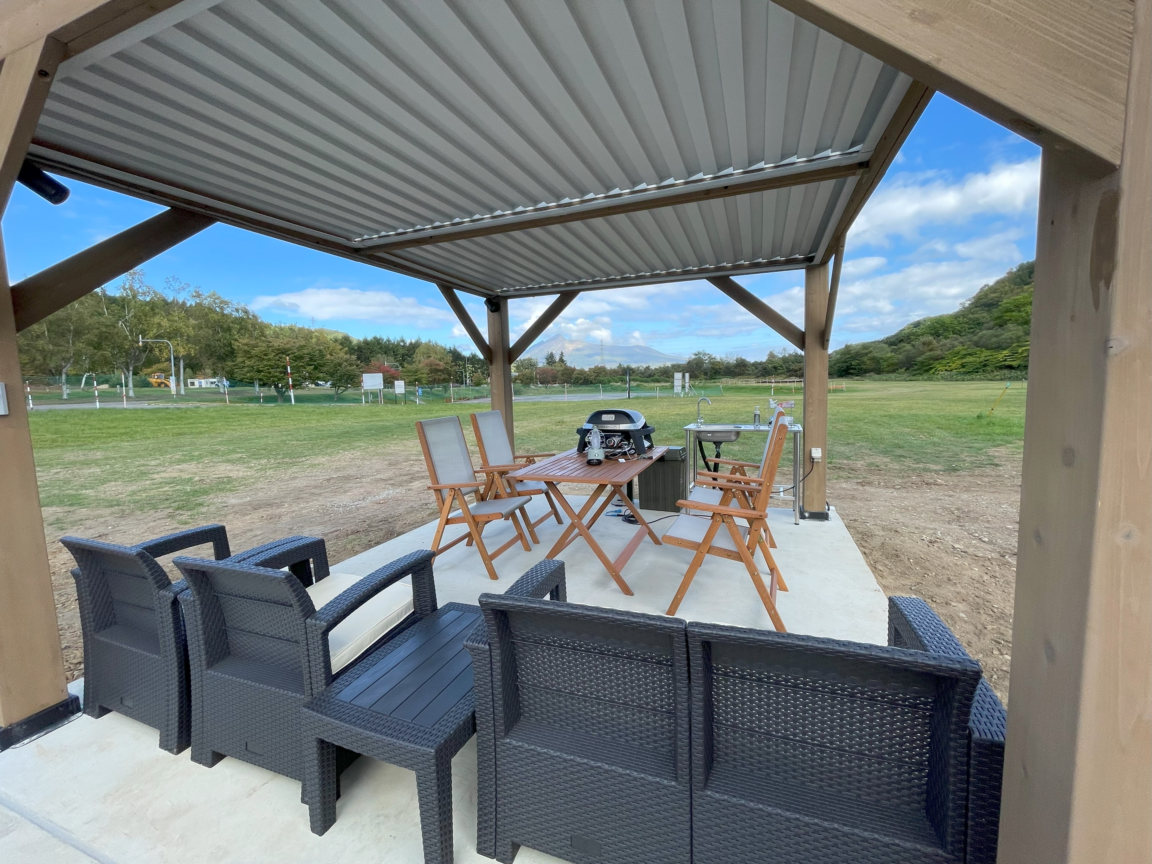 [Glamping exclusive BBQ terrace]
