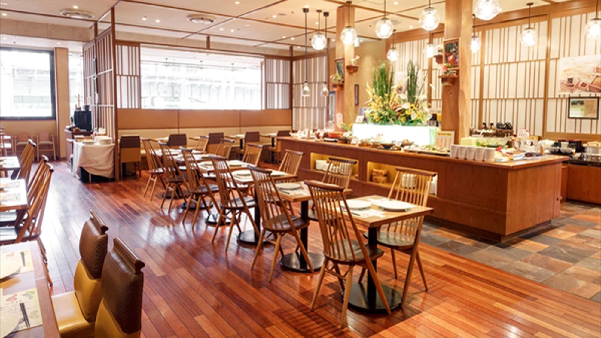 [Restoran Akebinomi] Interior yang luas