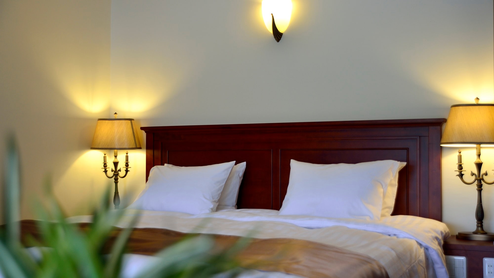 Imgya Suite Bed