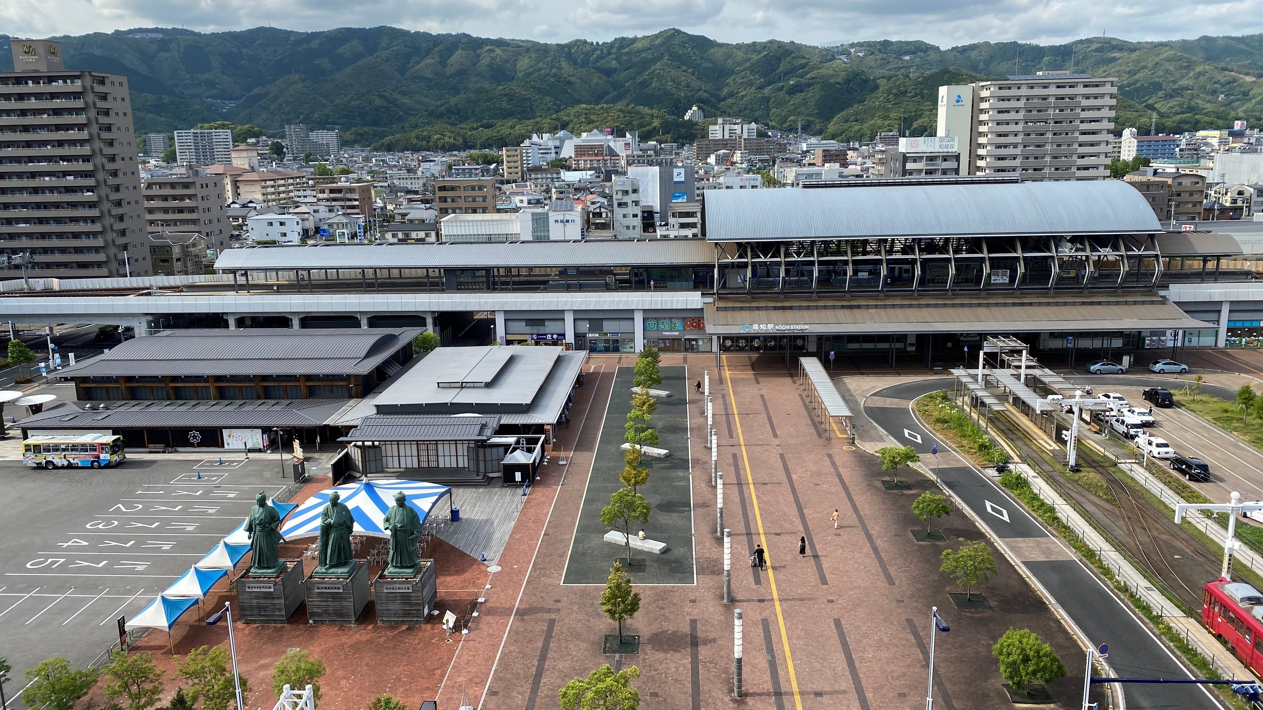 高知站前