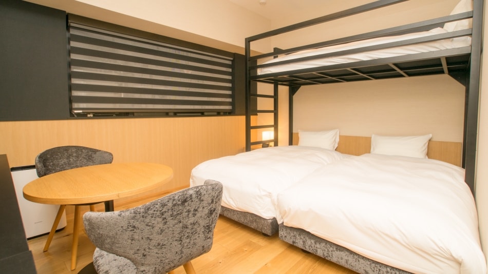 ◆ ห้องครอบครัว ◆ 20 ตร.ม. [เตียงกว้าง 100 ซม. & ครั้ง; 2 เตียงสองชั้น 100 ซม. & ครั้ง; 1]