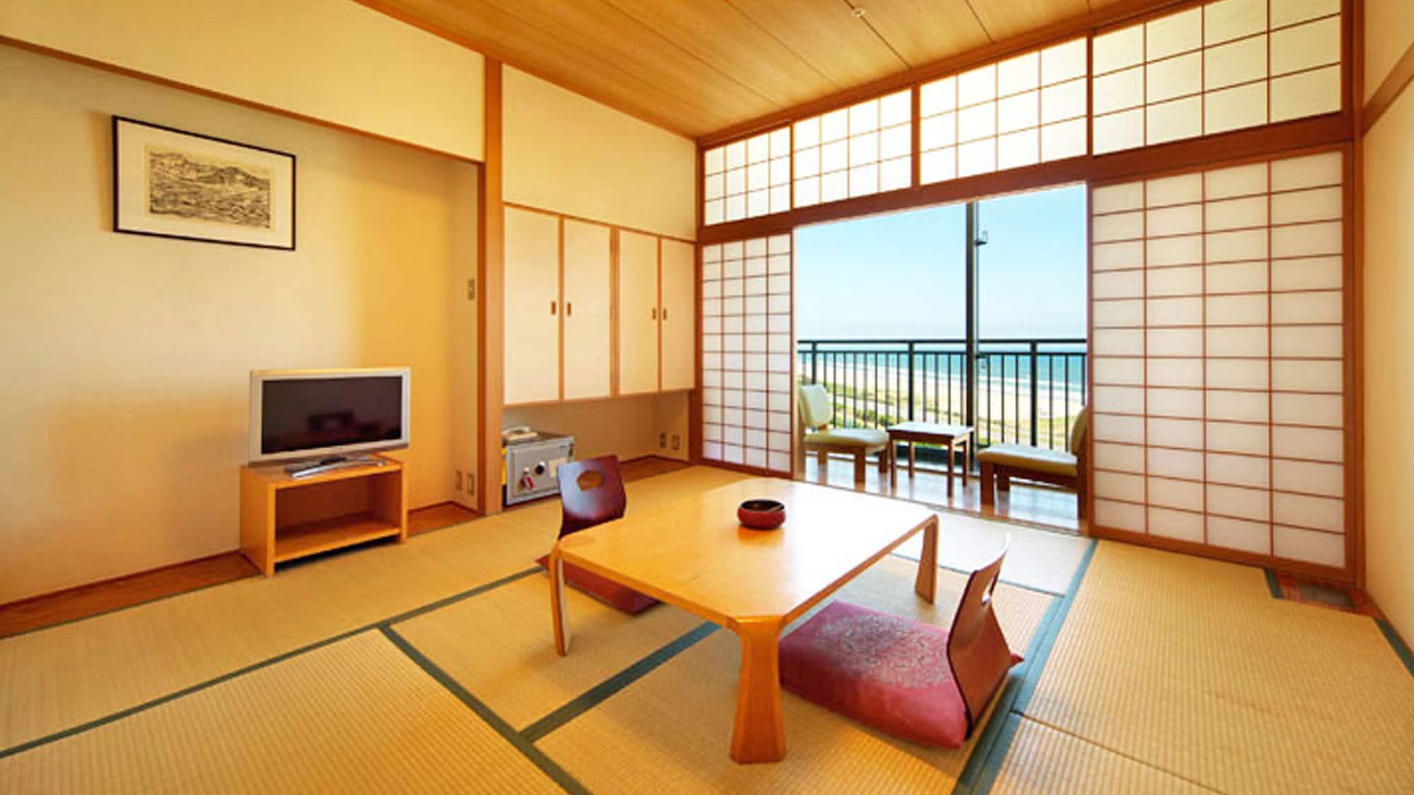 [Japanese-style room 10 tatami mats] Recommended for traveling with family and friends.