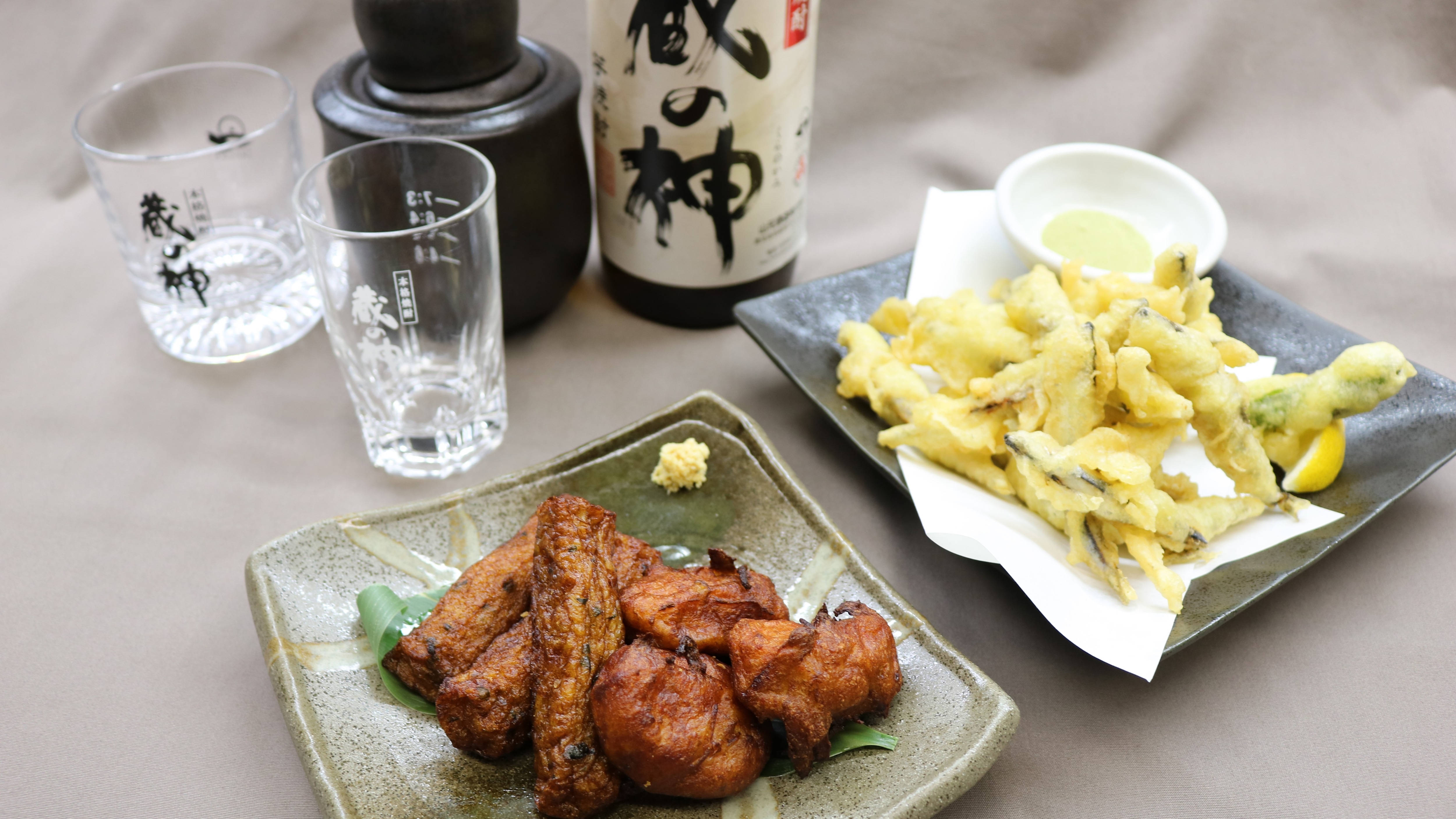 晚餐餐廳“Hanabatei”我們還有很多燒酒，小吃和單菜。