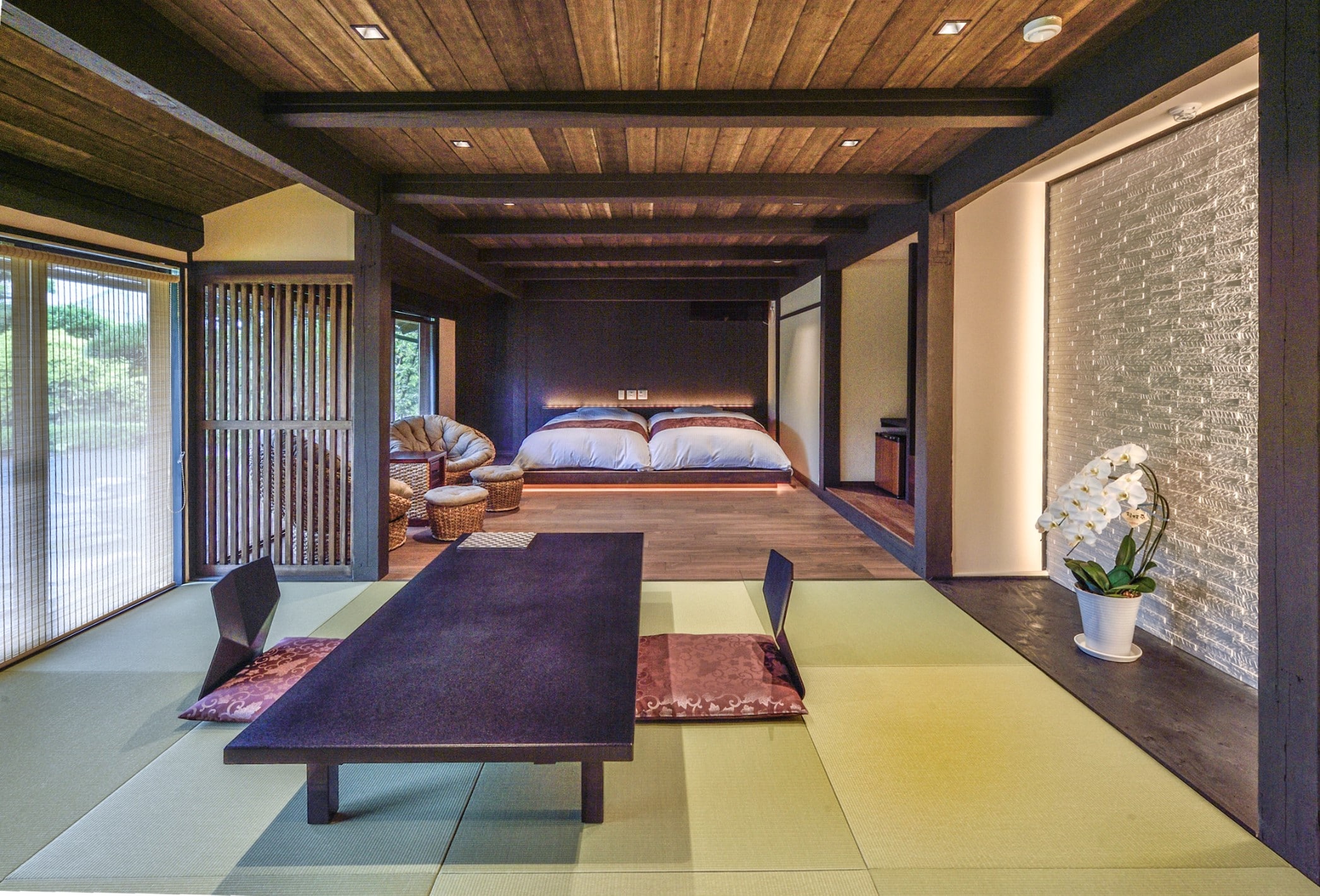 Paulownia room (special room with open-air bath) ★