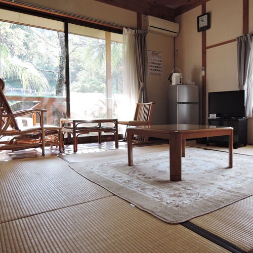 (10-tatami Japanese-style room) The private space with a terrace is popular ♪ Includes a private bath!