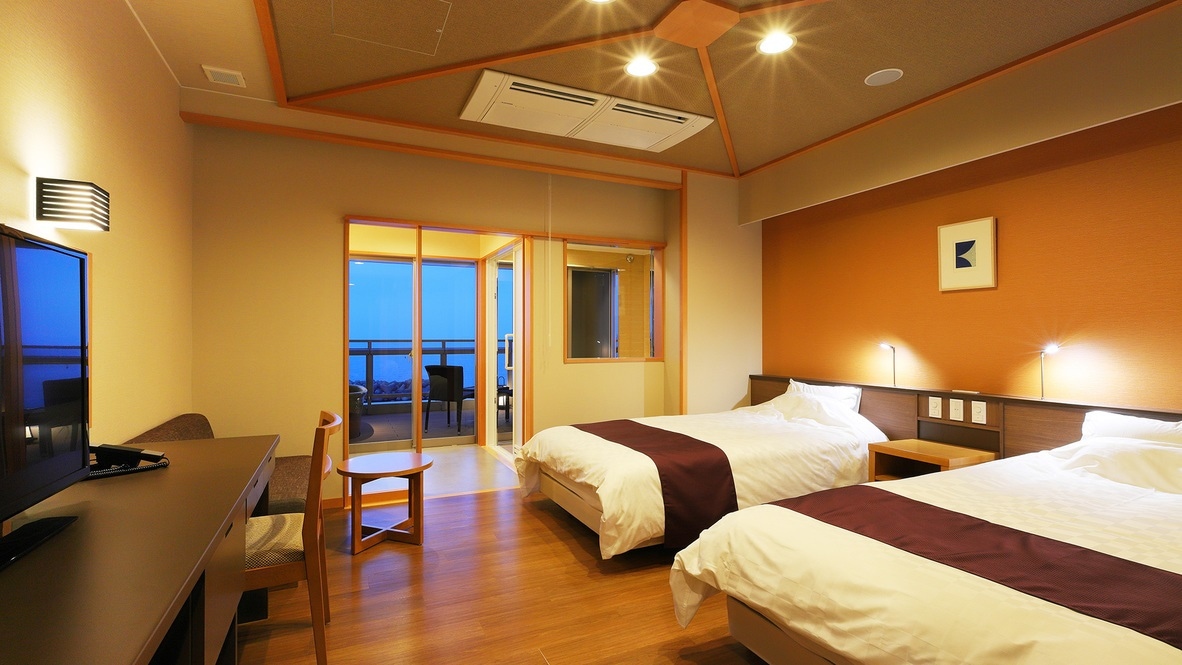Kamar universal Kamar tidur Jepang dan Barat. Tempat tidur Simmons tipe kembar