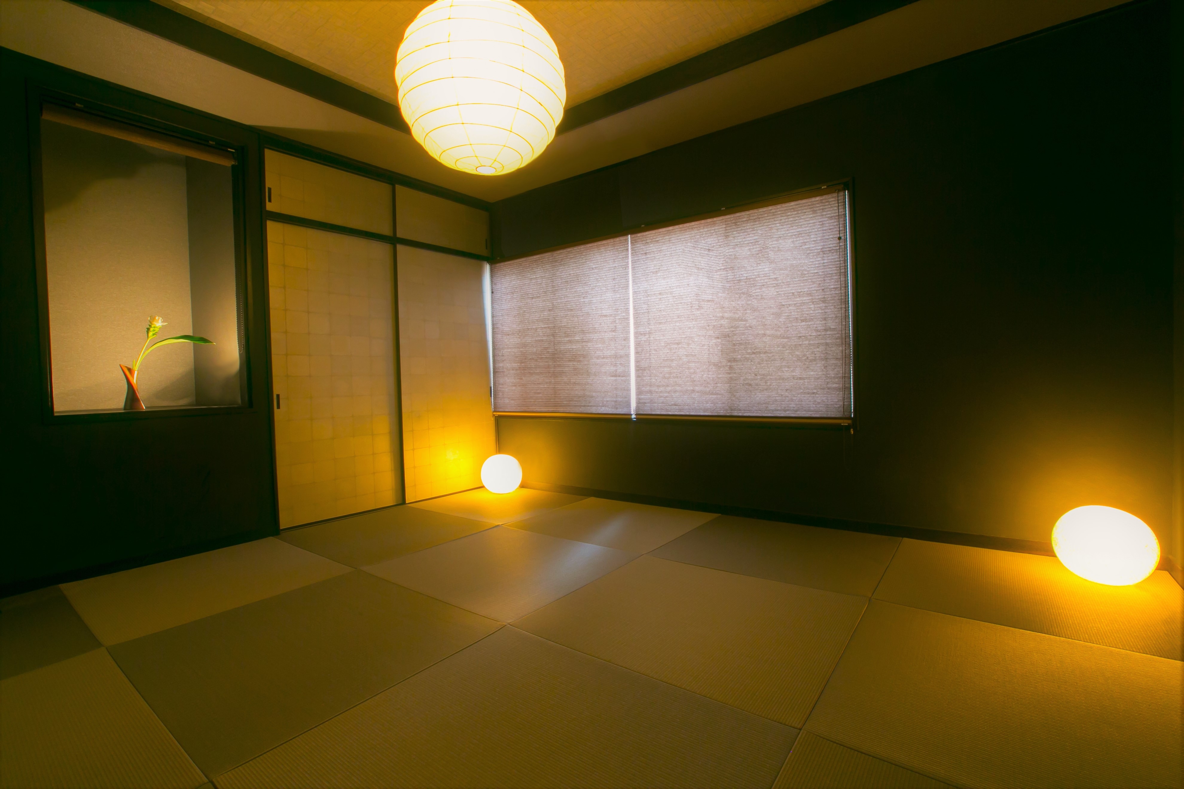 Japanese-style room (2nd floor)