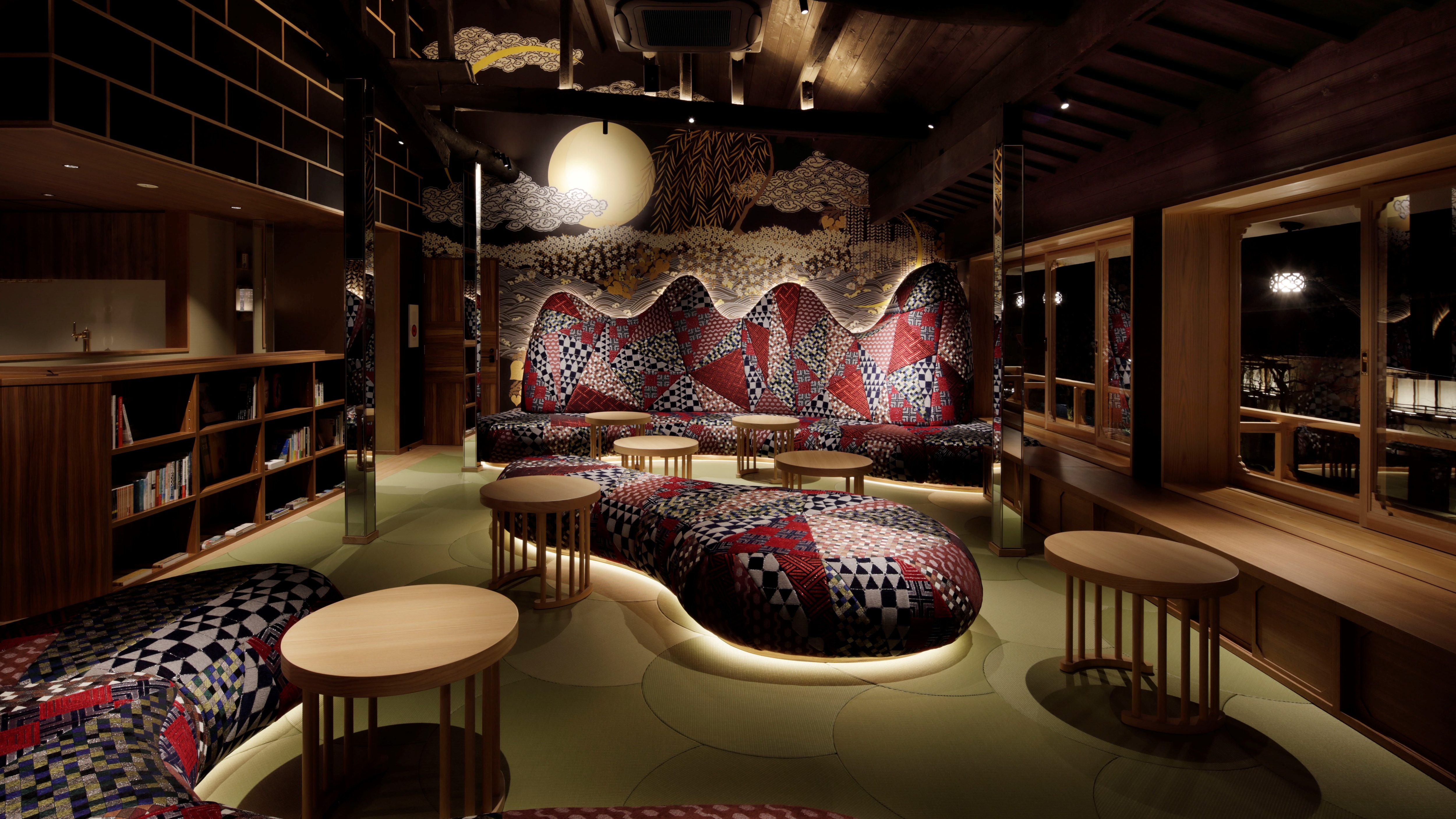A lounge that combines a different dimension of luxury