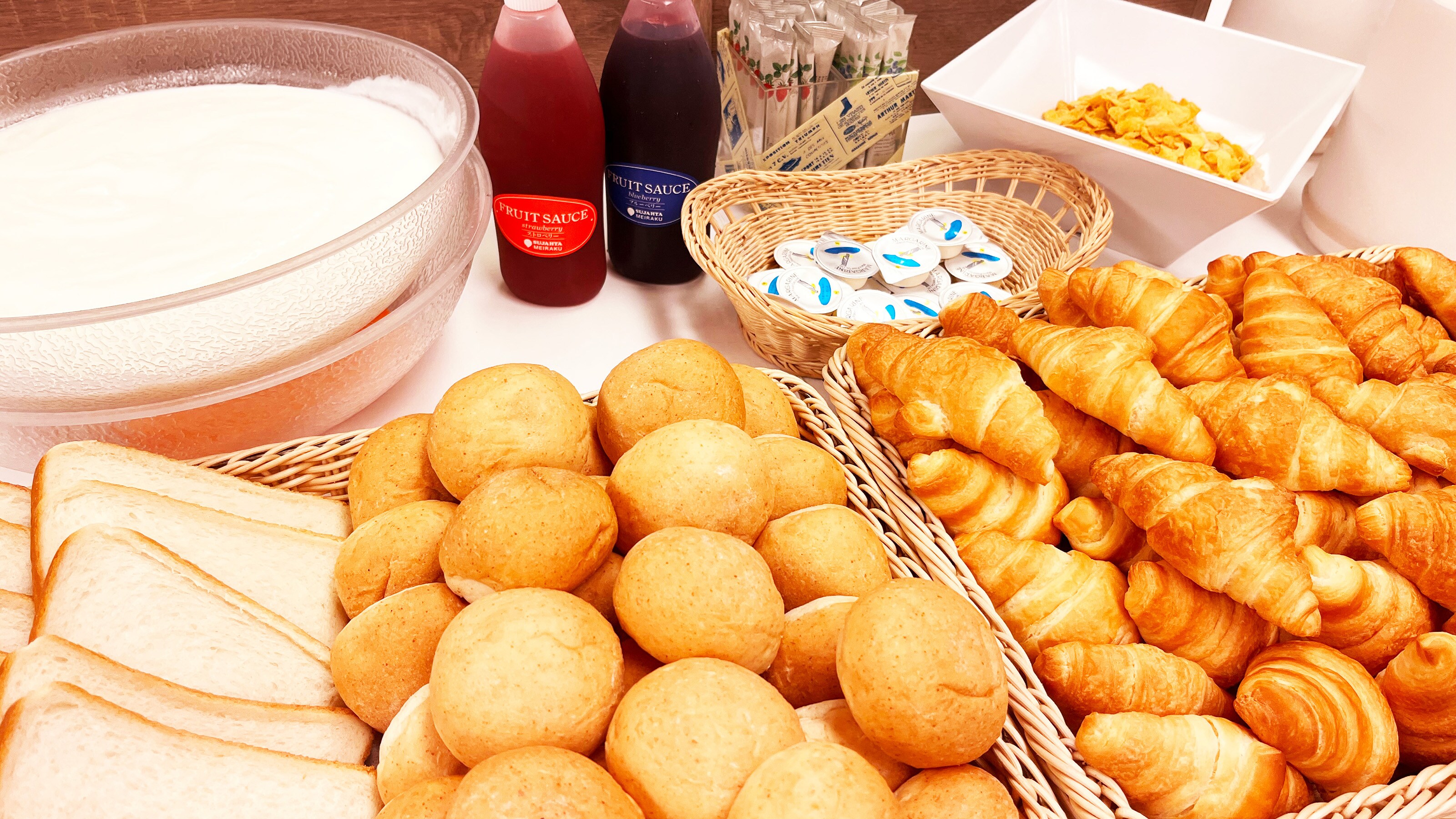 An example of a breakfast buffet