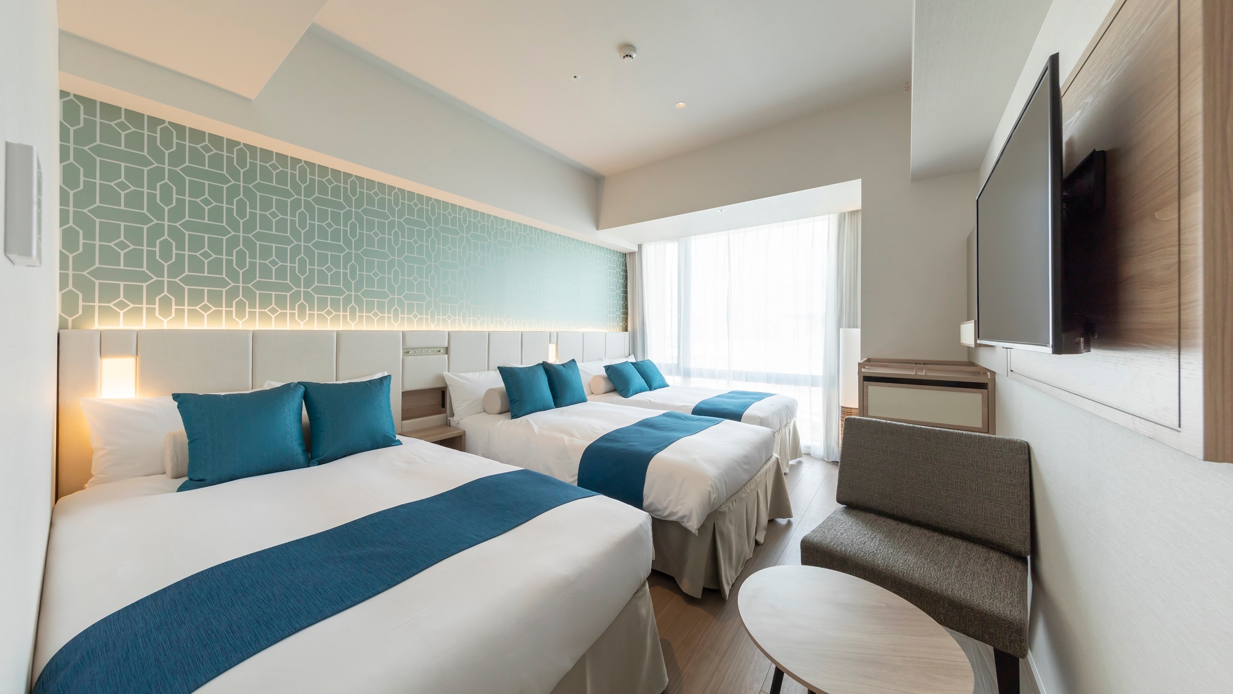 [Standard Twin + Extra Bed] Up to 3 people including extra bed can stay.