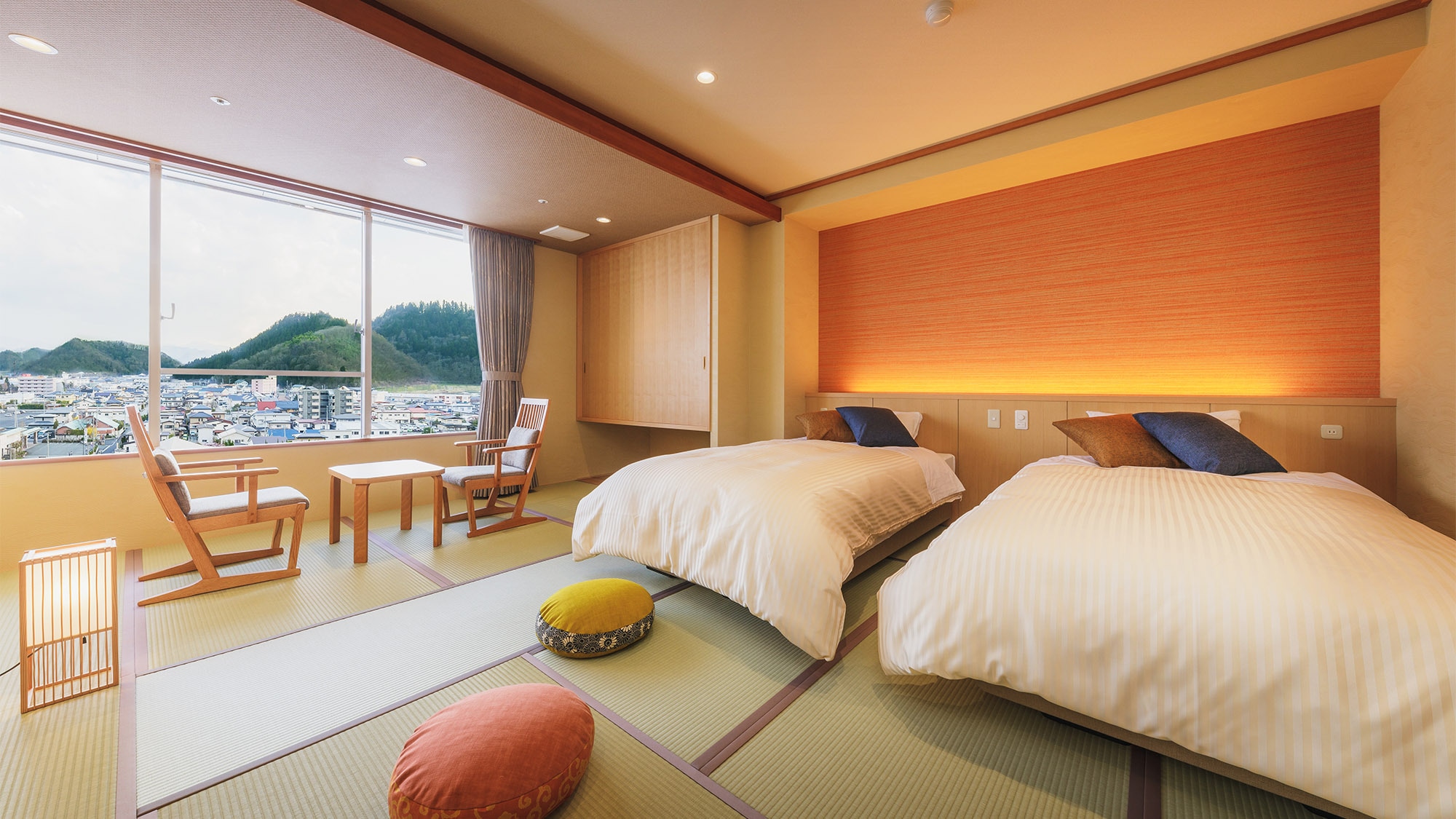 [Japanese-style twin room] (with shower room)