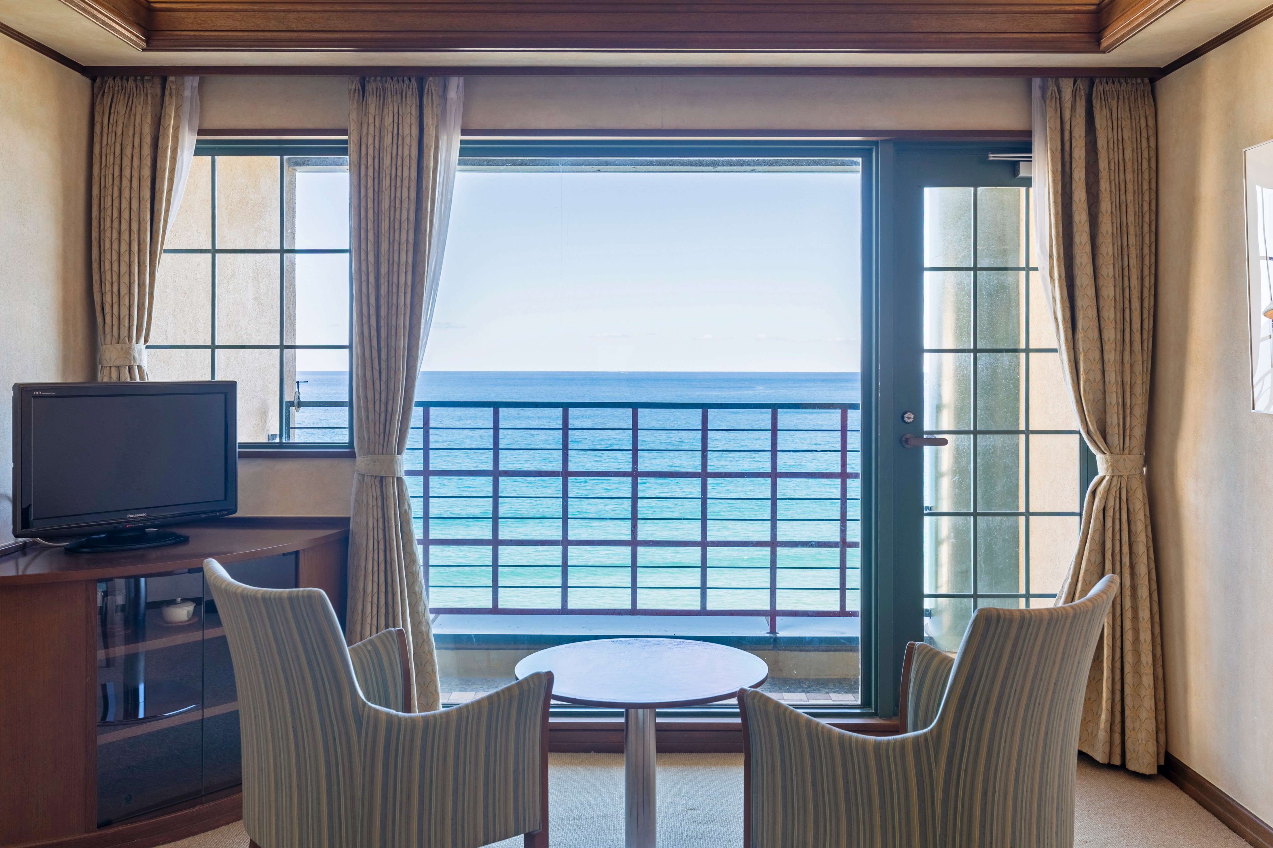 Top floor Japanese-Western style room [64m²] The best view of the Pacific Ocean from the top floor