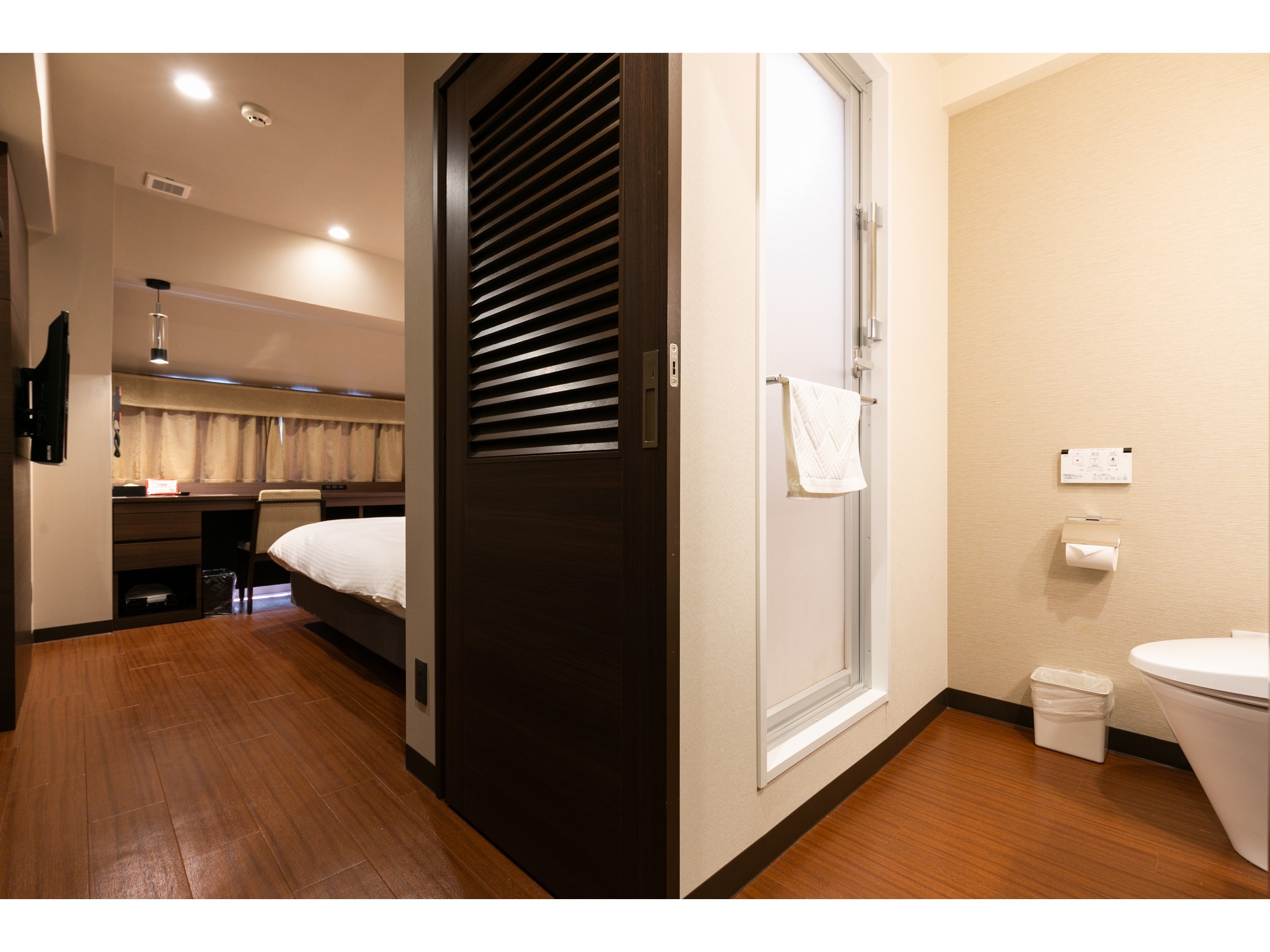 [Superior Double] Toilet interior