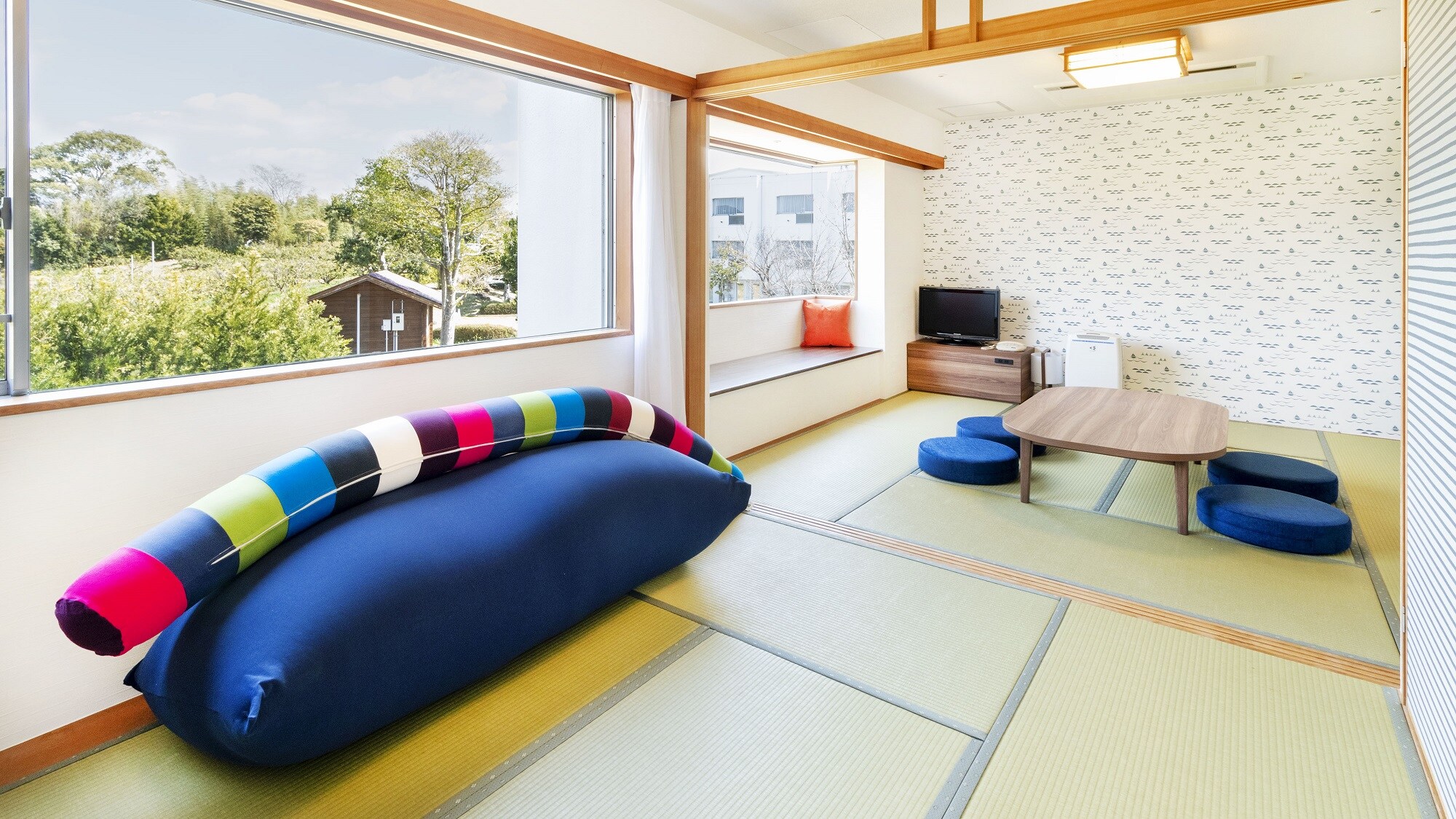 Guest Room [Green View] Renovated Japanese-style Room (Capacity 5)