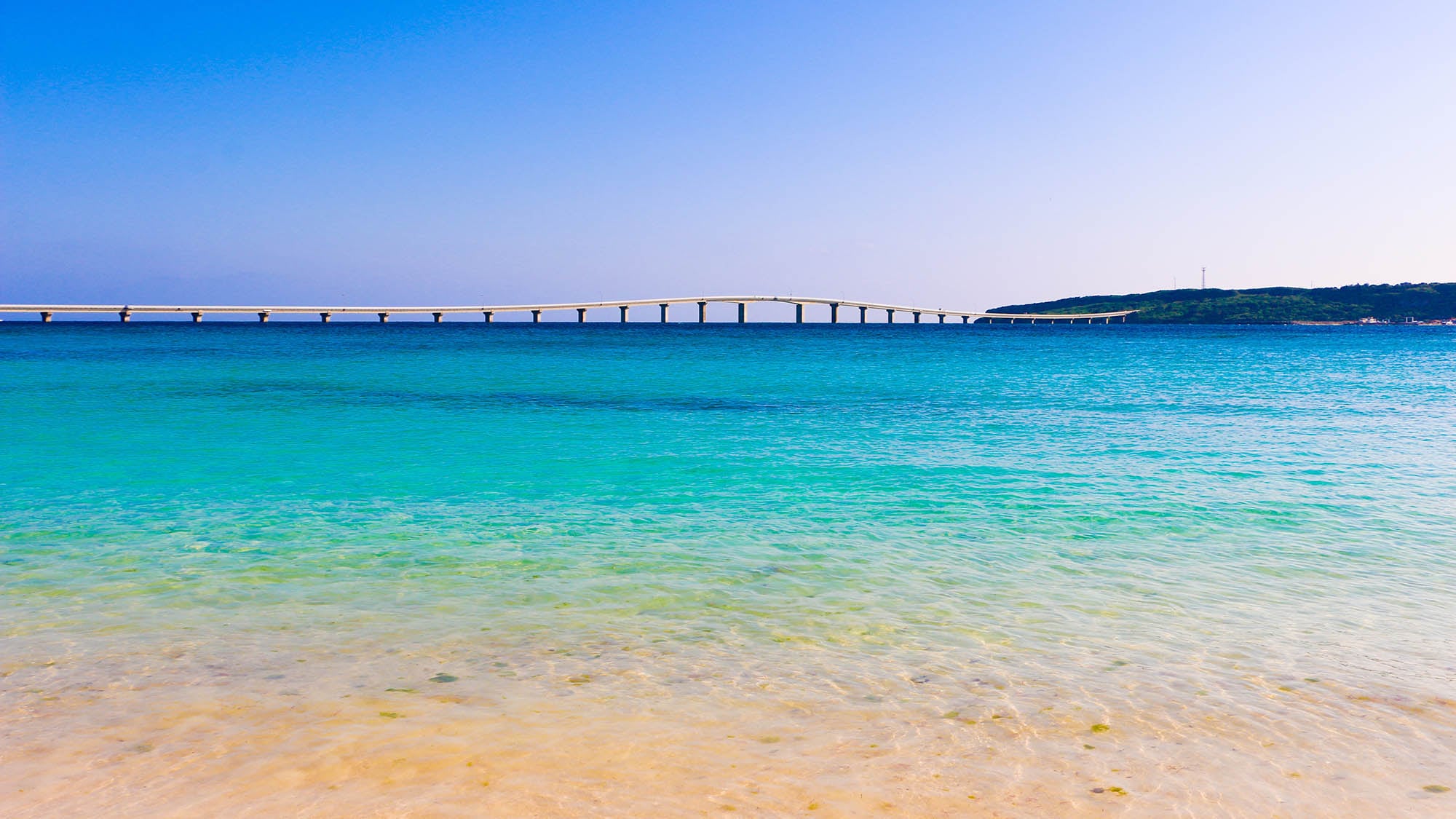 ・第三大橋－來間大橋距離設施5分鐘車程。