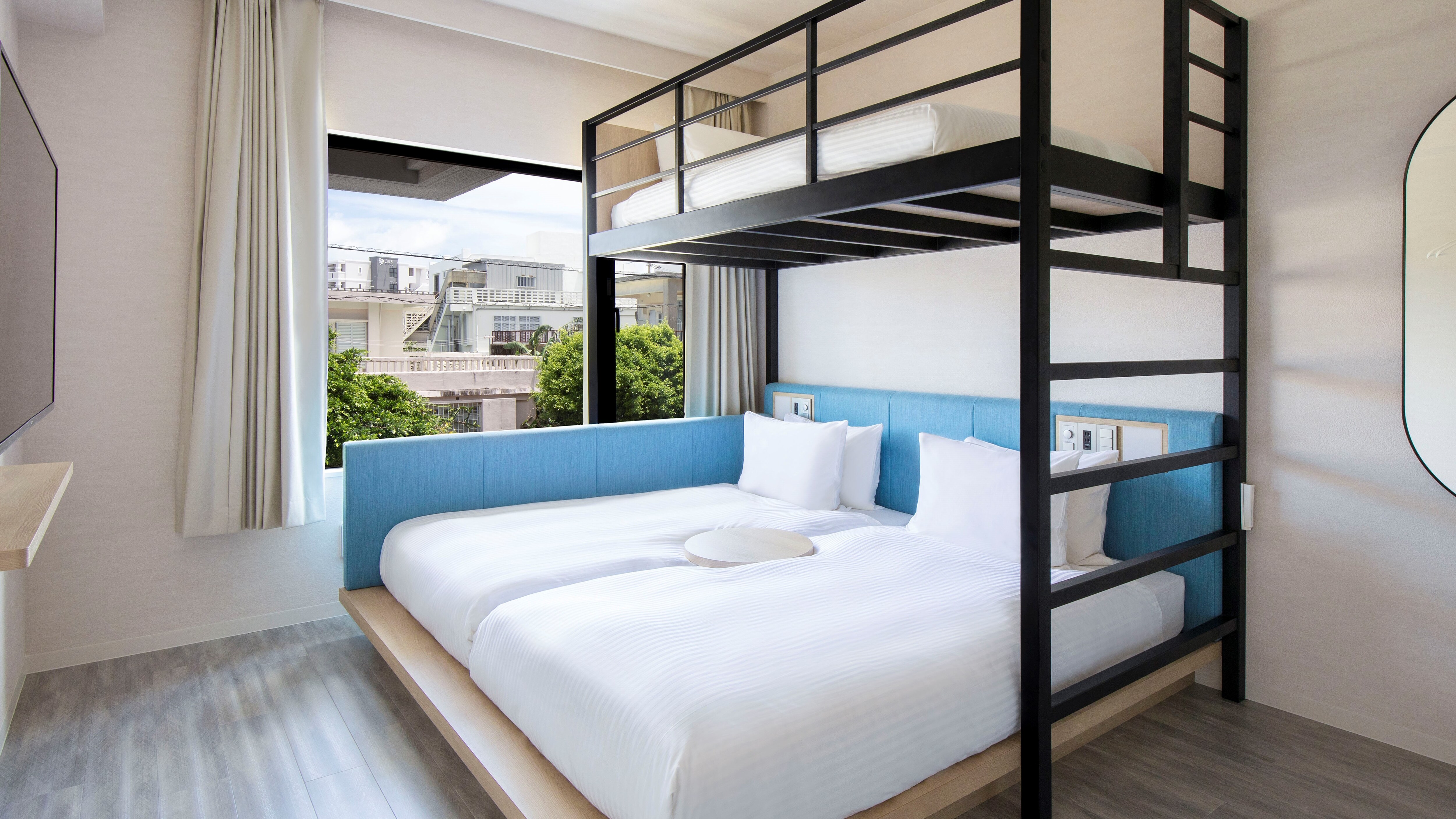 Bunk Bedroom