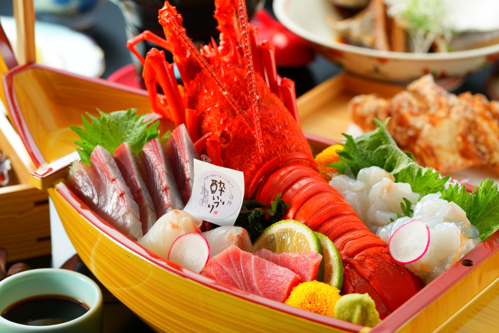 Sashimi lobster utuh