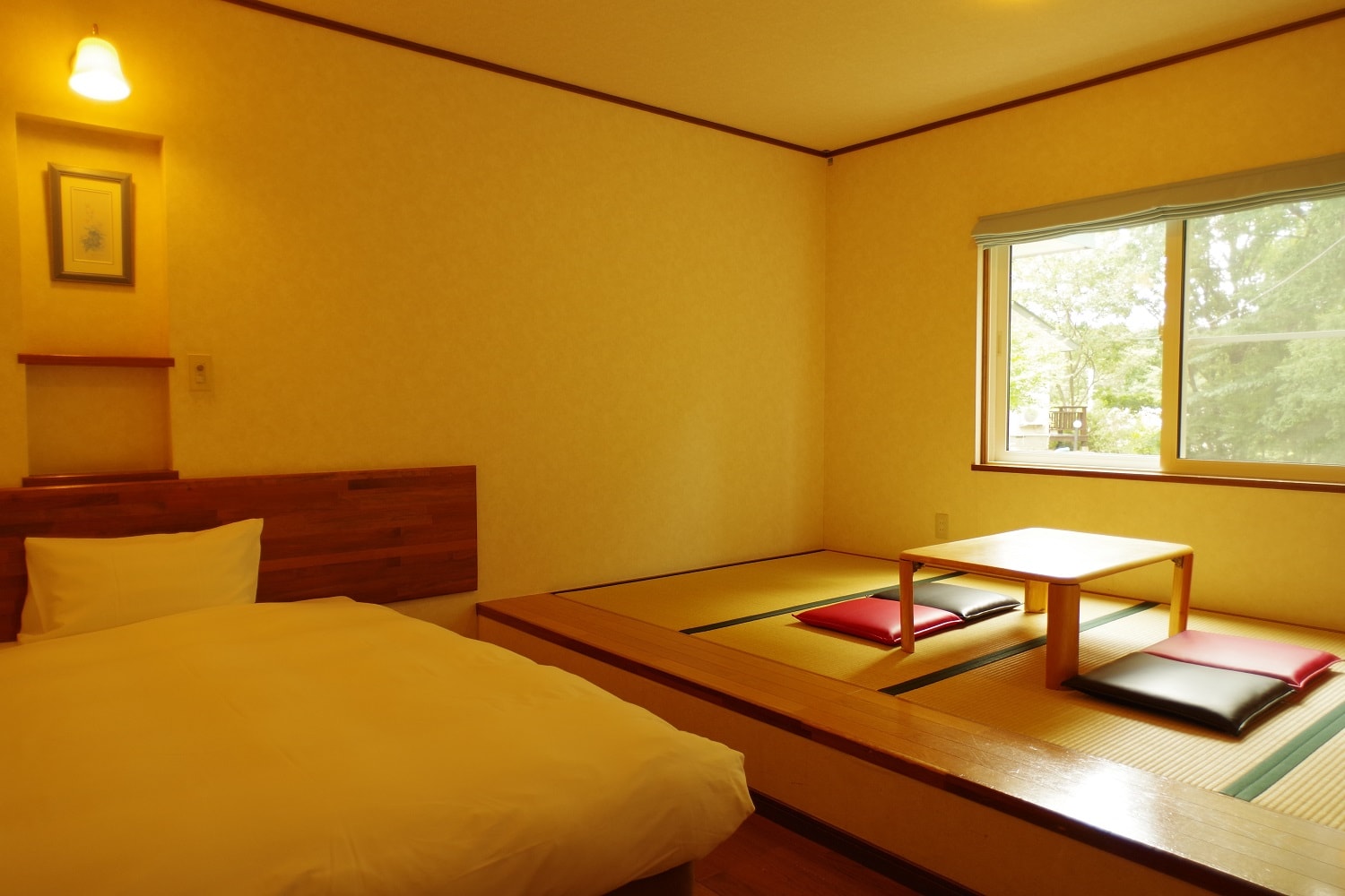 Main building Japanese-Western style room