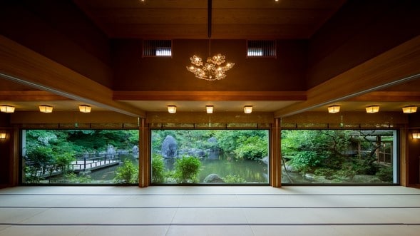 Grand hall
