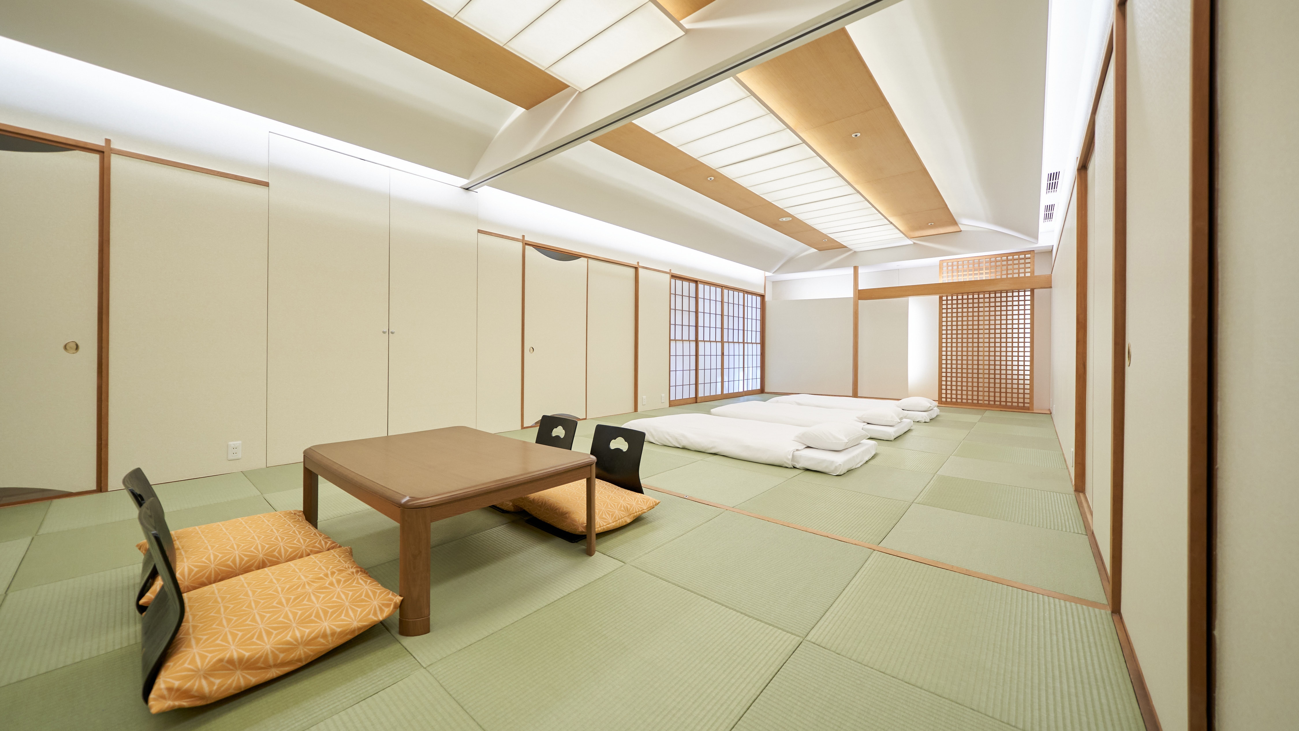 Japanese-style room
