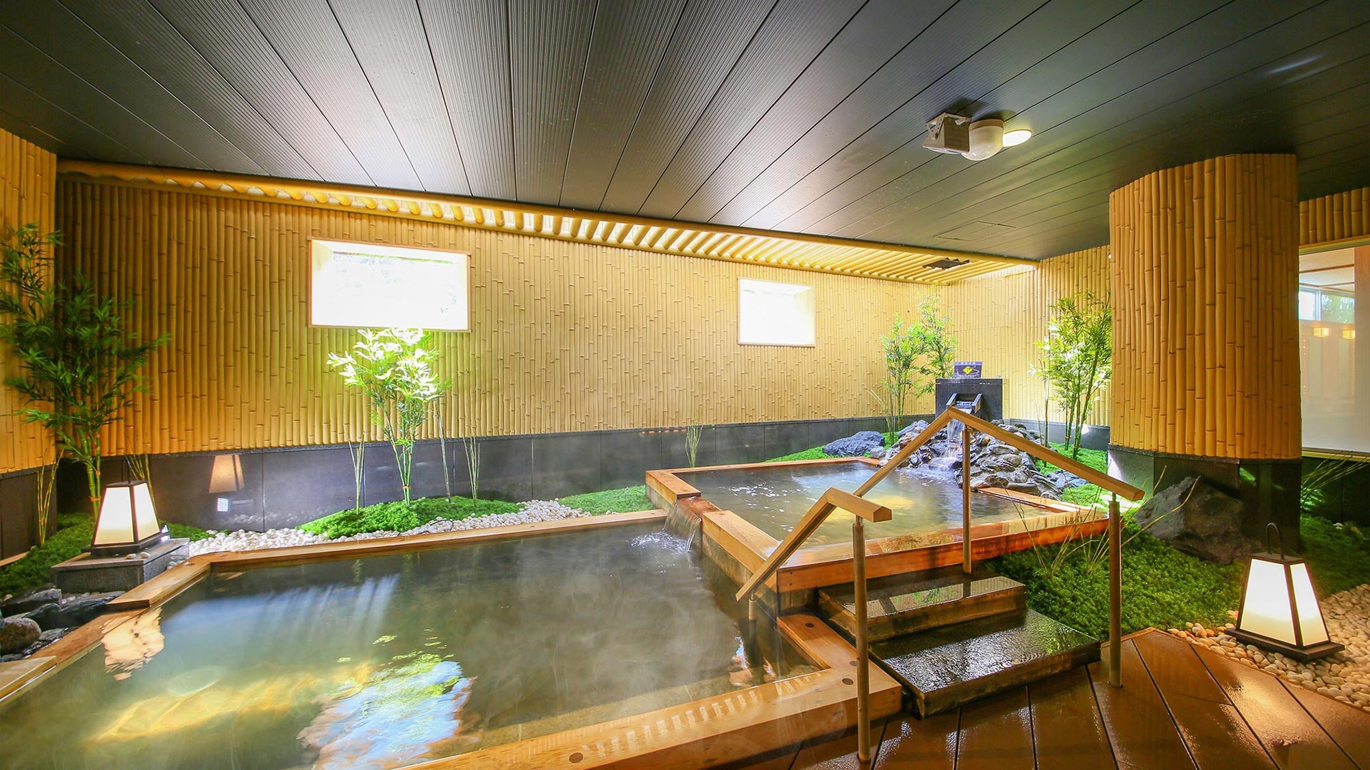 游仙峡大浴场（女）