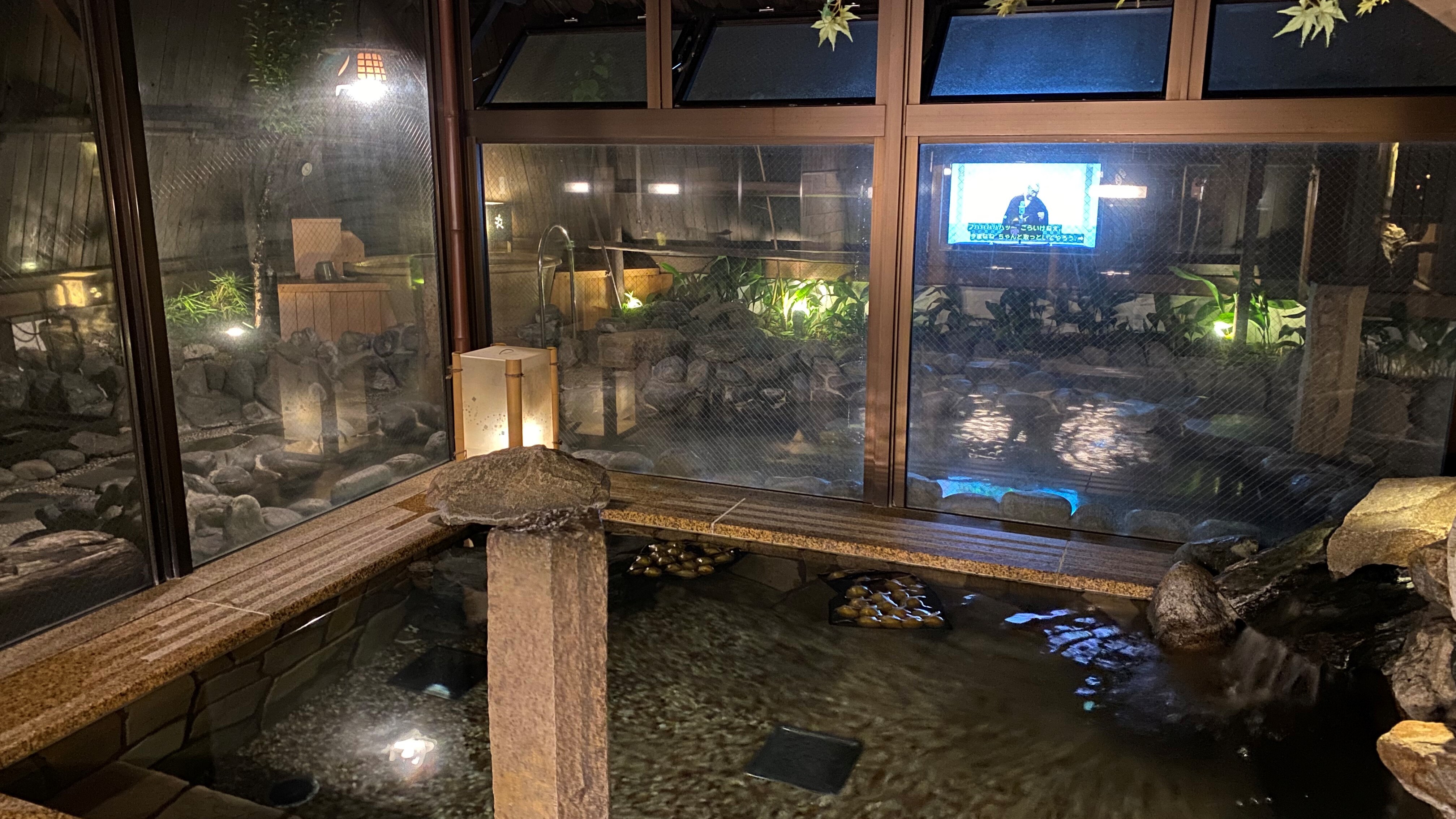 ◆男士室內大浴場（水溫41-42℃）
