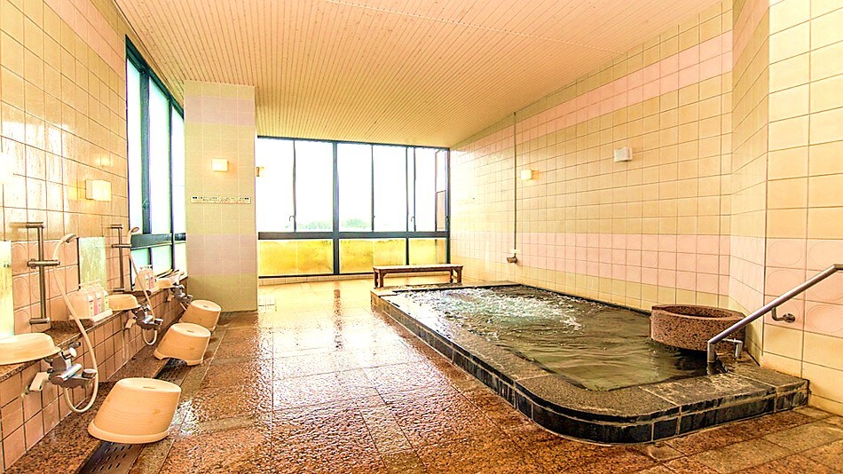 [Hisagoyu] Natural hot spring (men's bath)