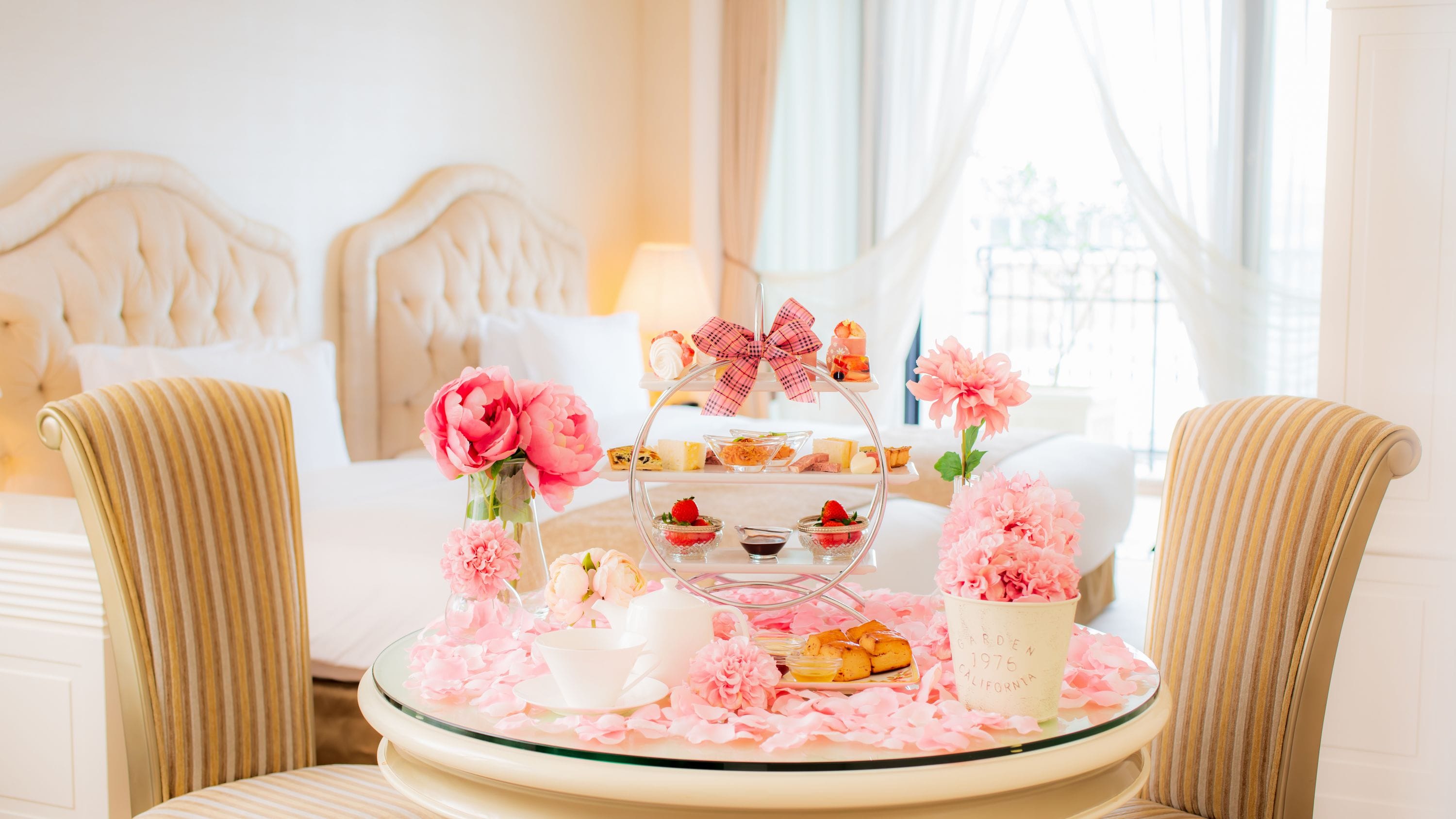 Strawberry afternoon tea