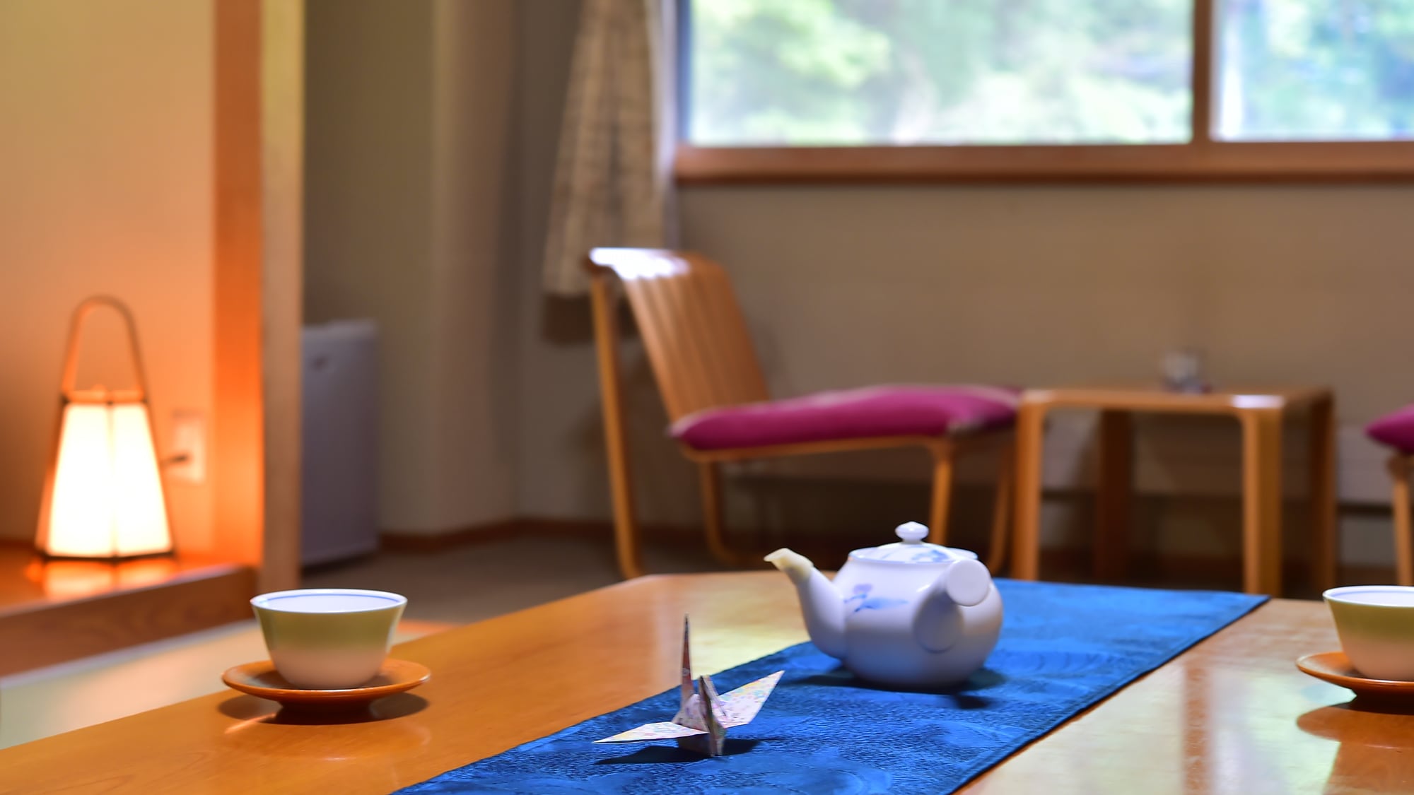 Japanese-style room [8-10 tatami mats] (non-smoking)