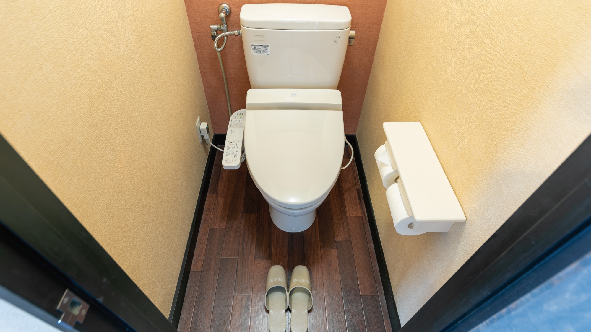 Kamar Kembar Standar