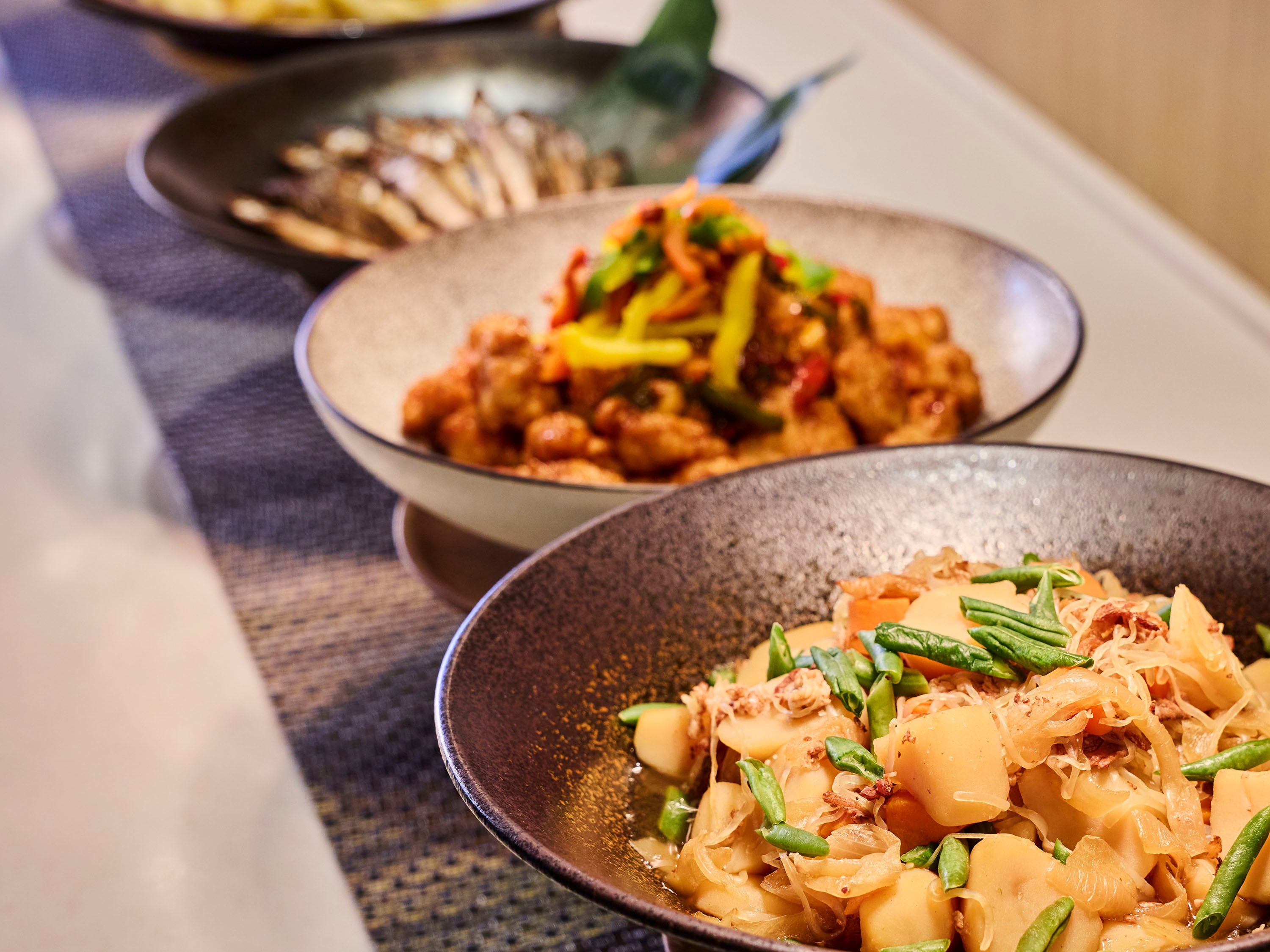 Buffet Sarapan | Nikmati sarapan yang menampilkan cita rasa unik Kyoto dan bahan-bahan musiman.