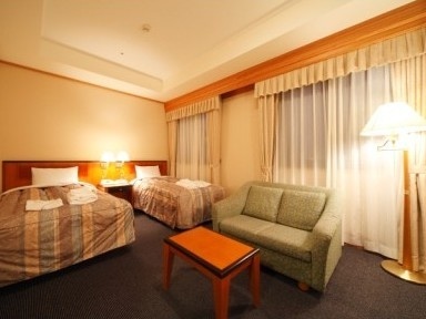 [Twin room] Ideal for single use! For those with large luggage and for staying with loved ones ☆