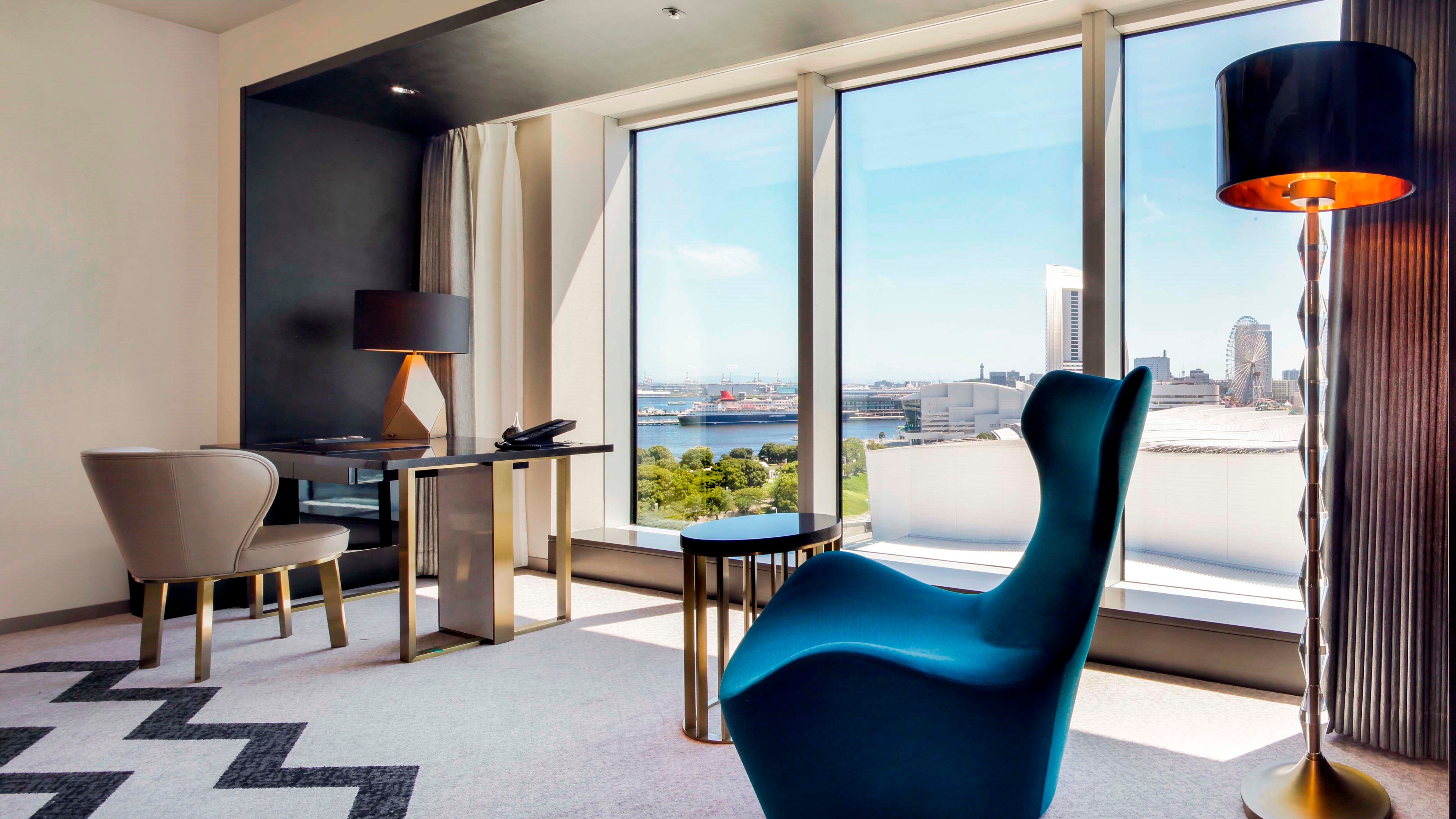 Living room (Premier Suite)
