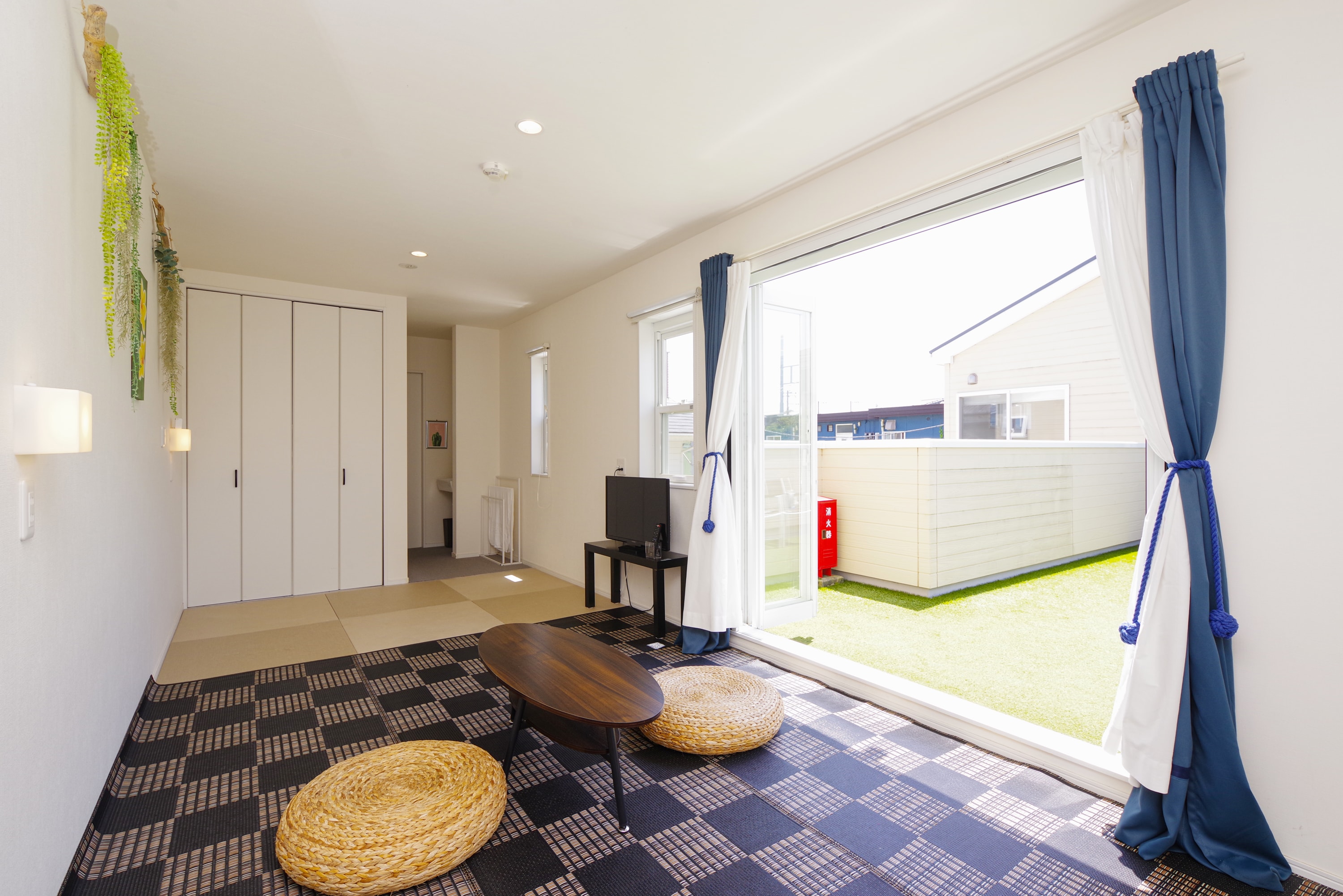 KIRI (Paulownia Room)