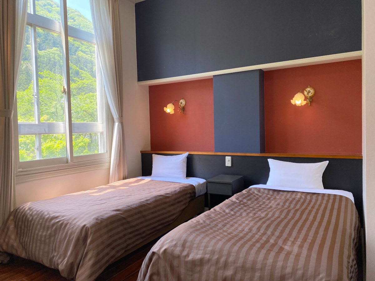 Western-style room