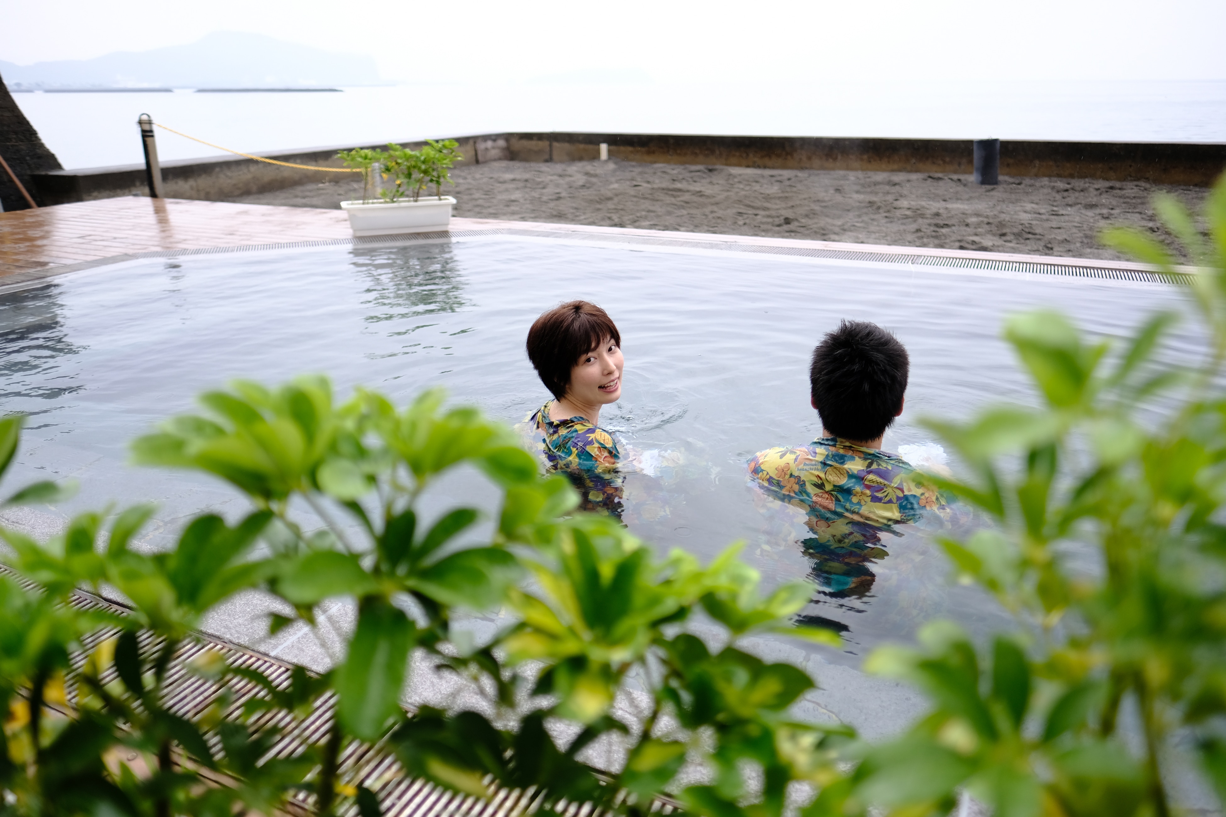 Sand-mushi hot spring (sand-mushi open-air bath)