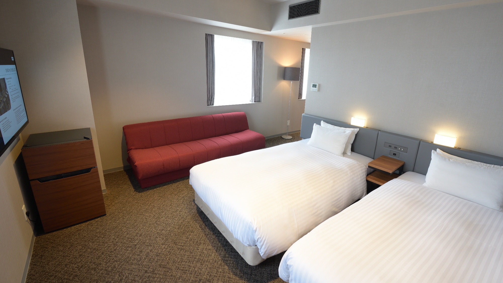 Superior Twin Room (for 2 people)