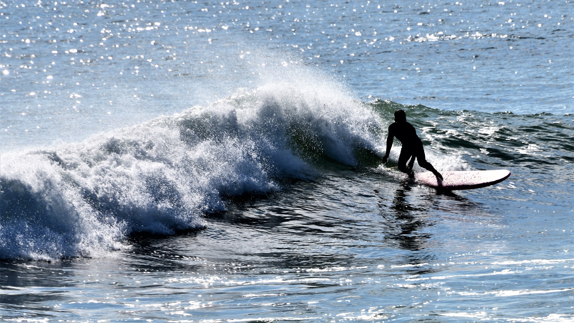 Enjoy surfing on Amami Oshima Island!