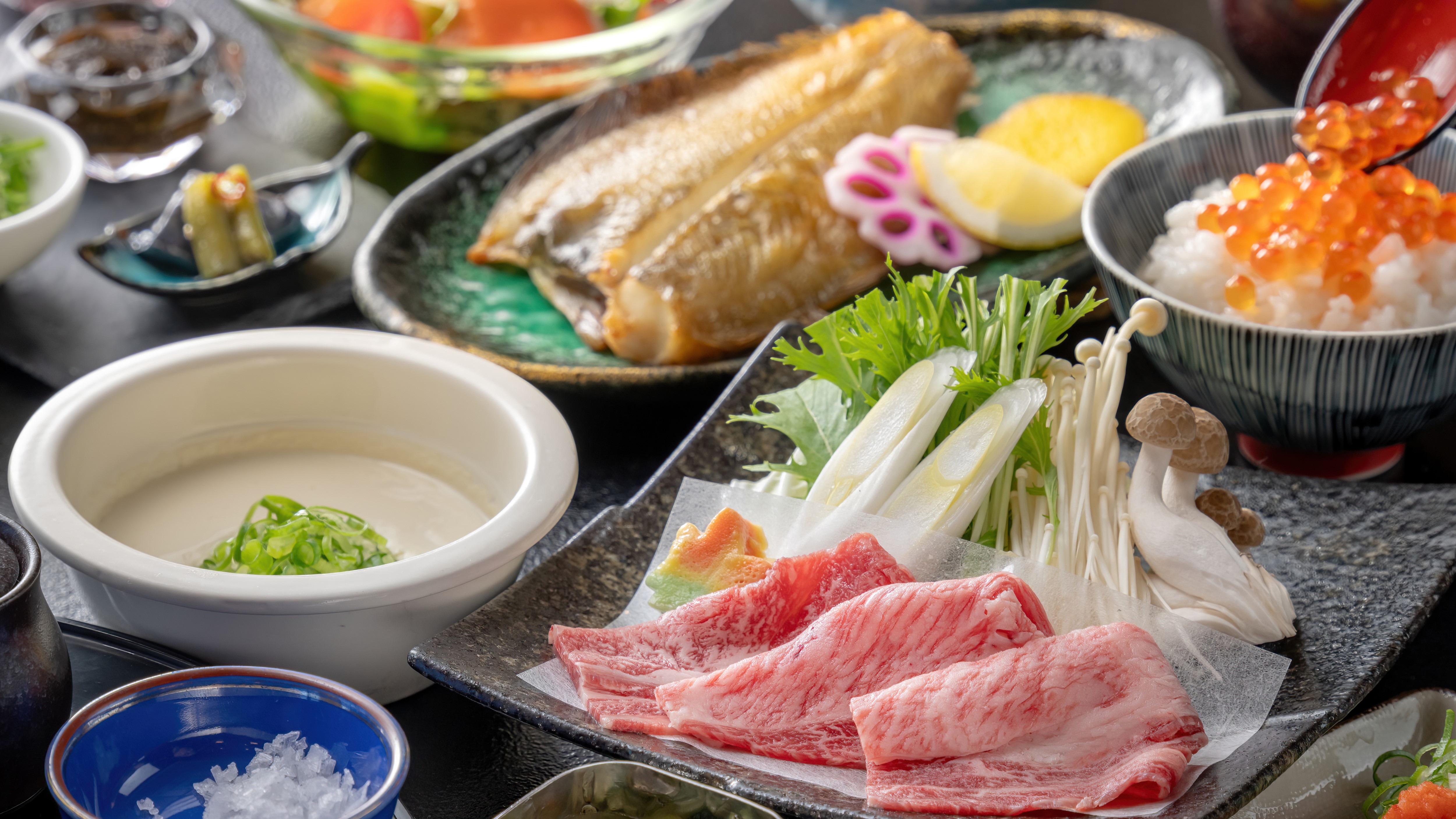 [Separate bath/Breakfast] The main dishes are "Tajima beef shabu-shabu", "rice with salmon roe", Kotobiki salt and "homemade tofu"!