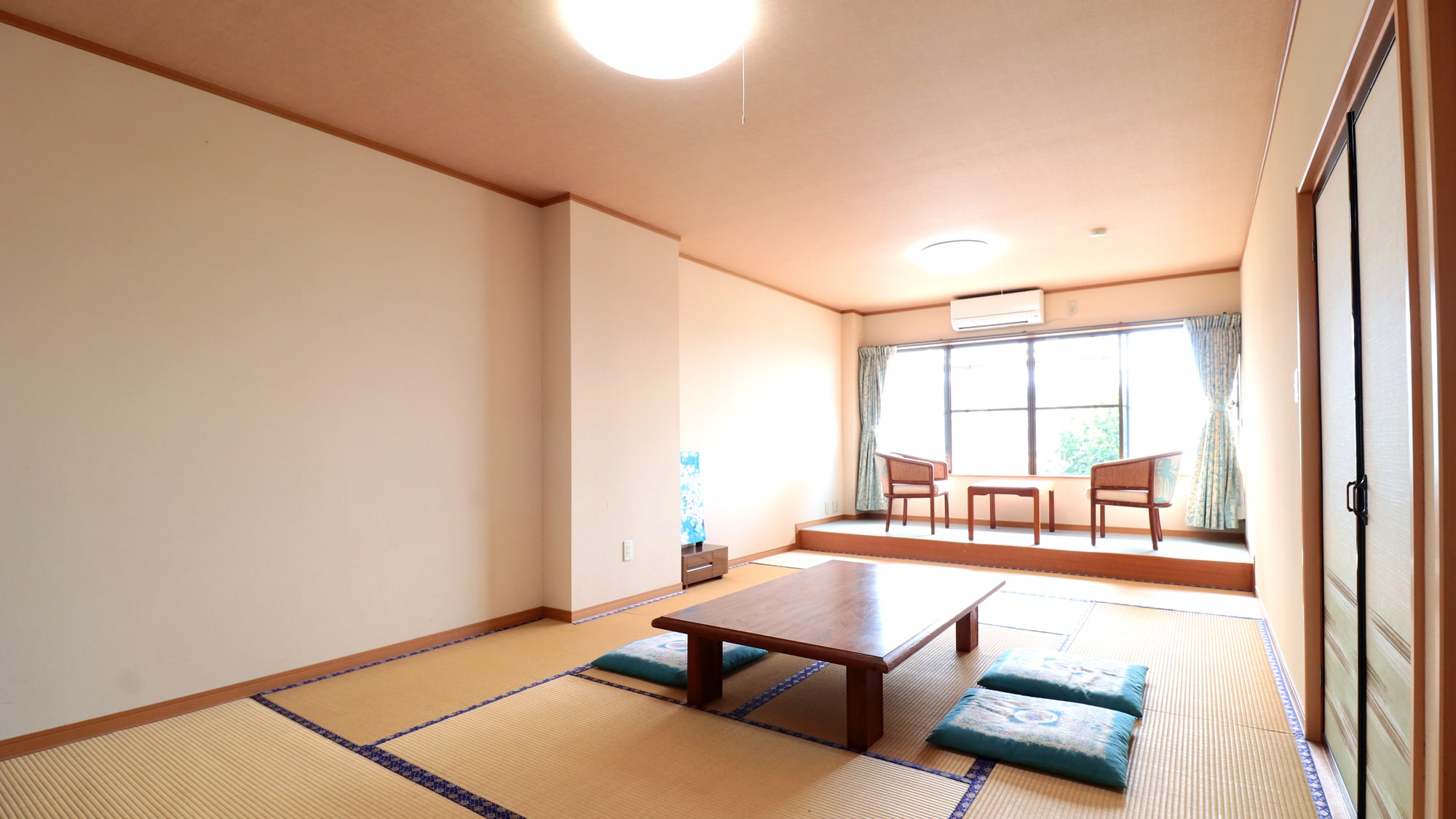 1F Japanese-style room ◆ Up to 5 people can stay
