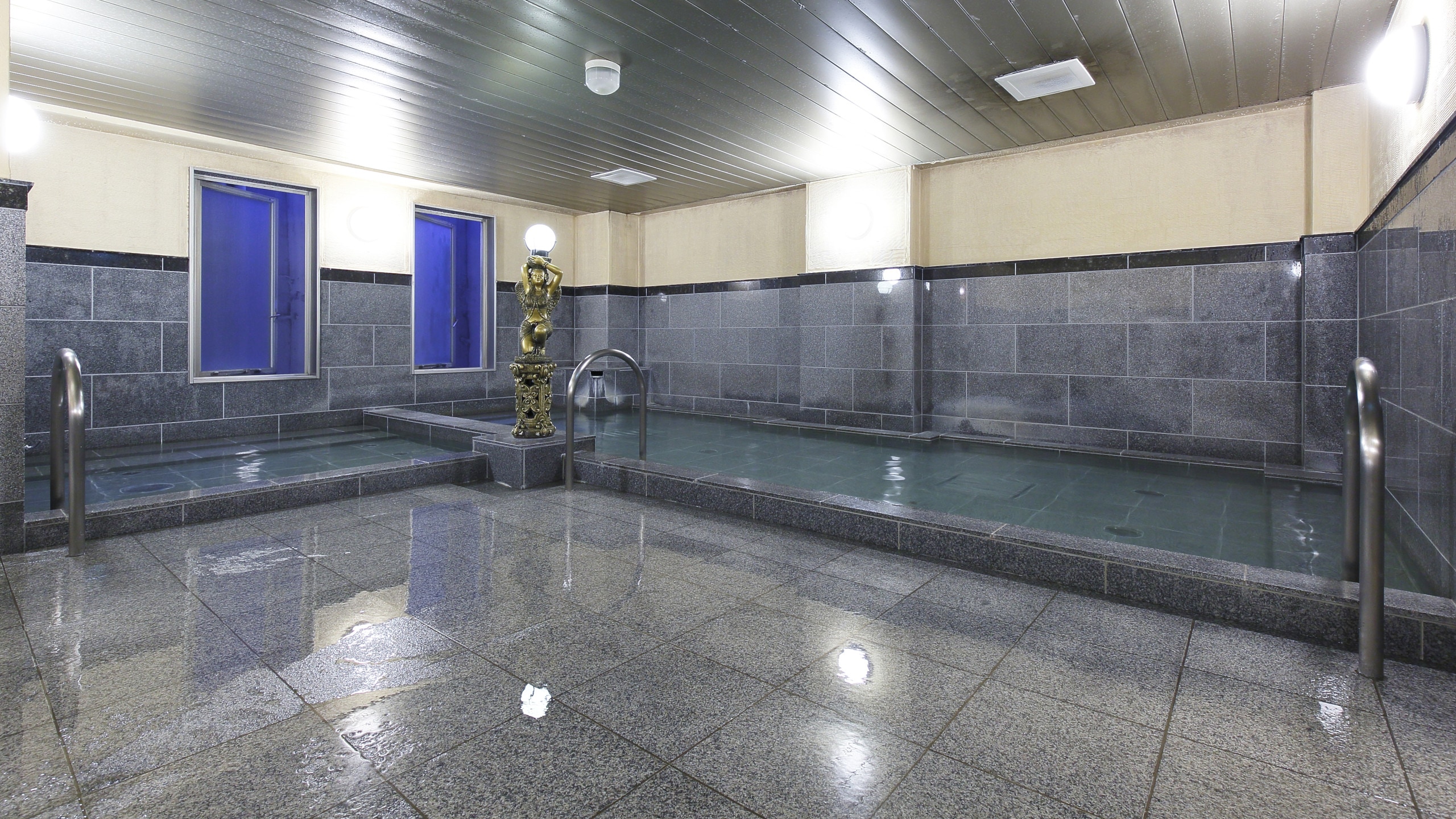 Big bath